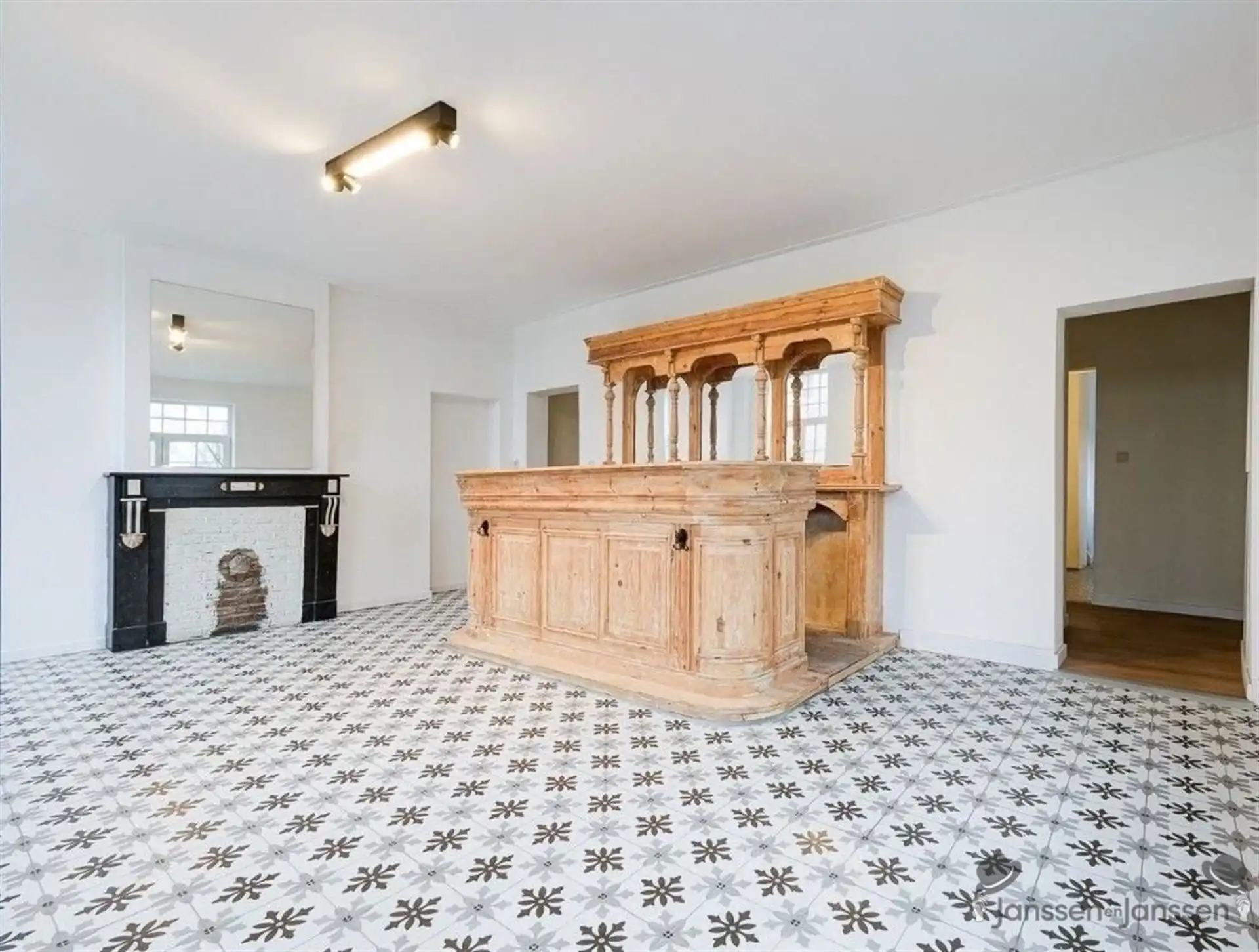 gebouw voor gemengd gebruik foto 19