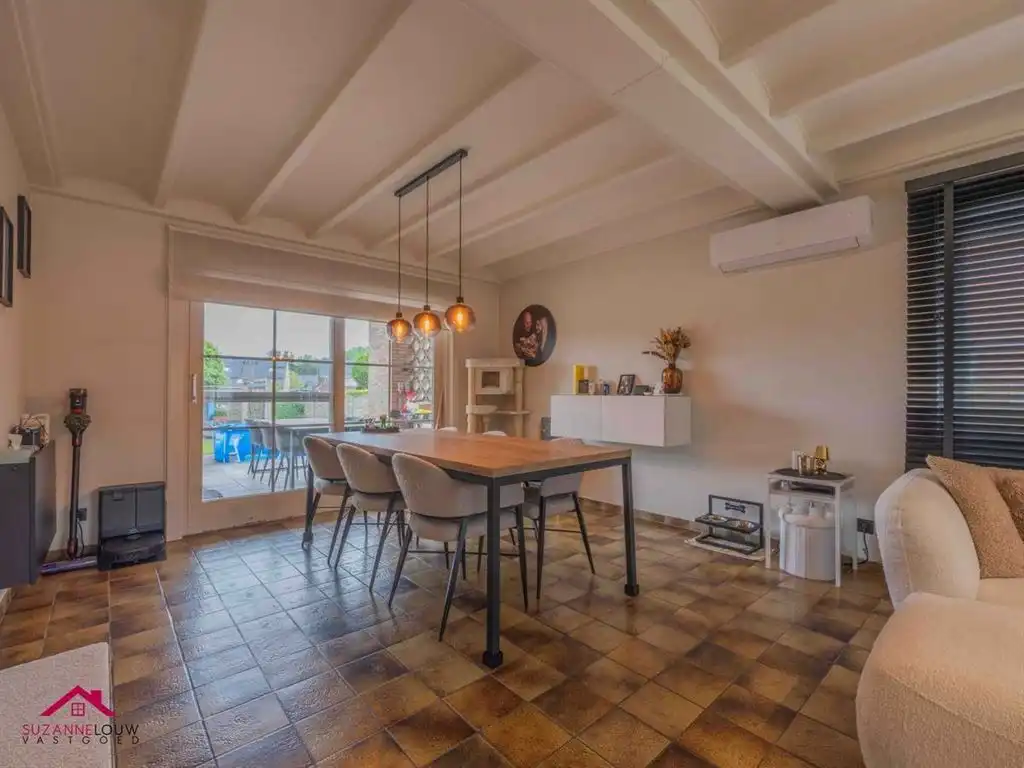 Charmante, rustige gelegen vrijstaande woning foto 14