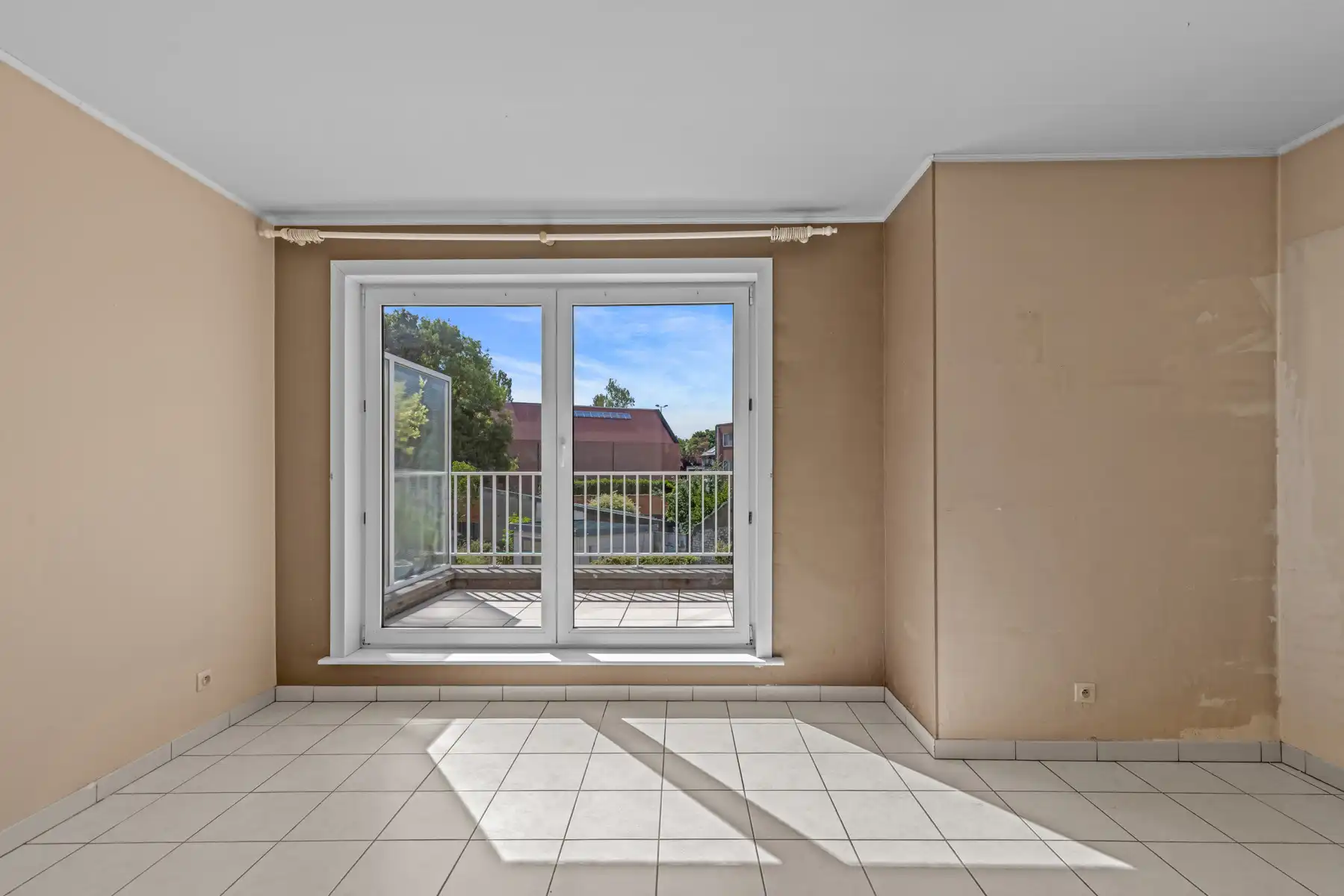 gemeubeld 1-slpk appartement met zonnig terras nabij UZ Gent foto 9