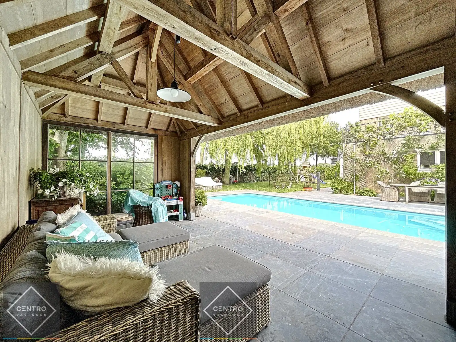 Bedrijfsgebouw met woonst op 't Walletje! foto 26