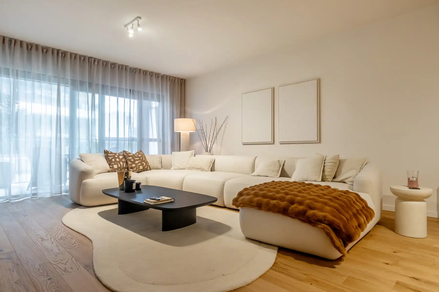 Recent gelijkvloersappartement met 3 slaapkmrs & staanplaats foto 4