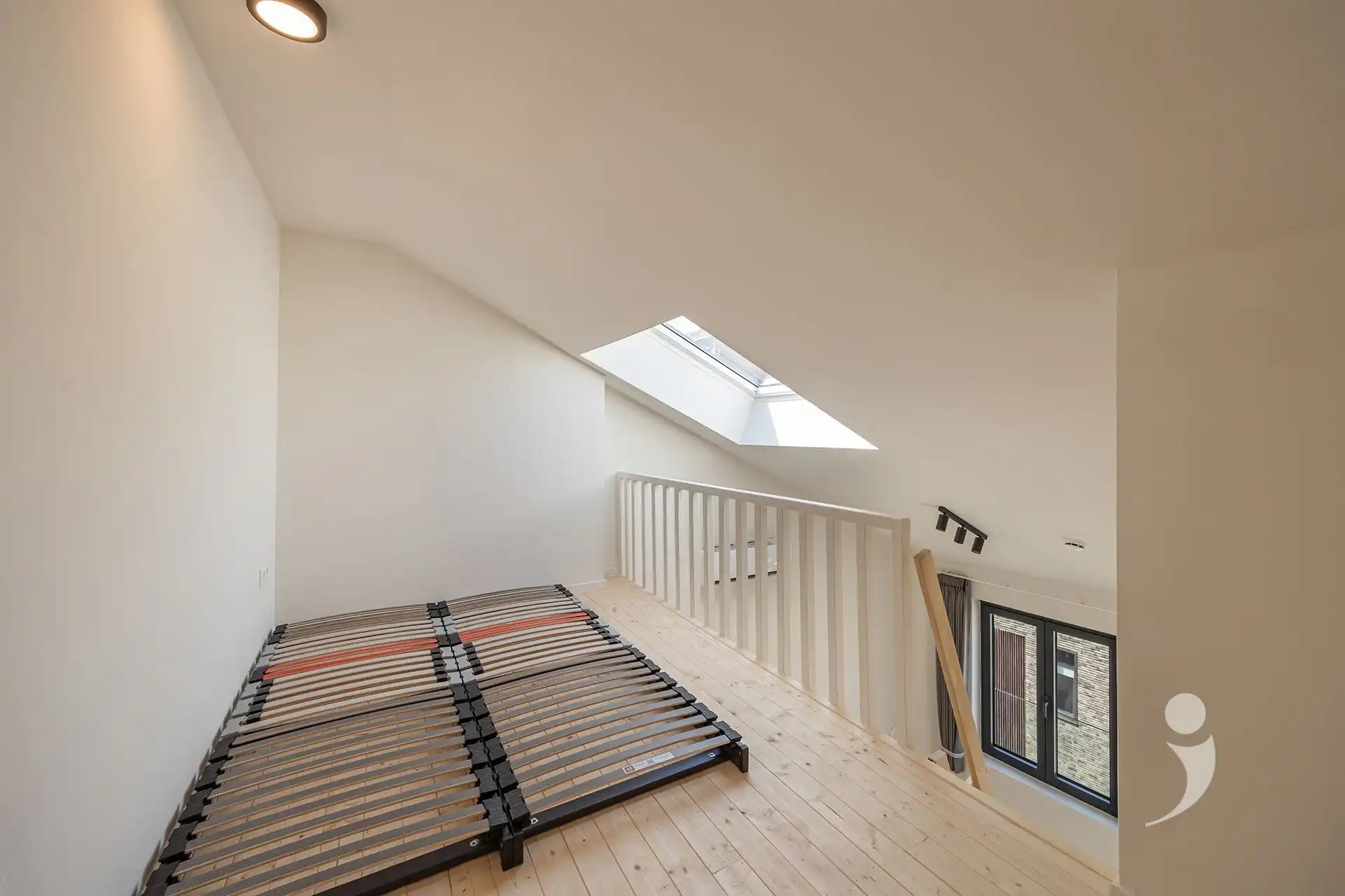 volledig gerenoveerd studentenpand met 10 kamers op top locatie foto 5