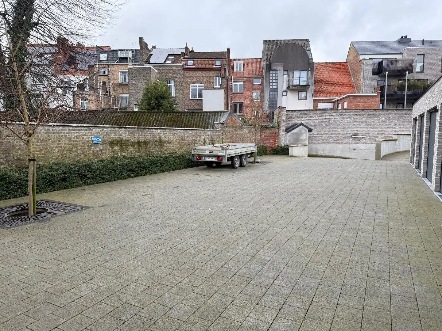 Parkeerplaats te huur foto 2