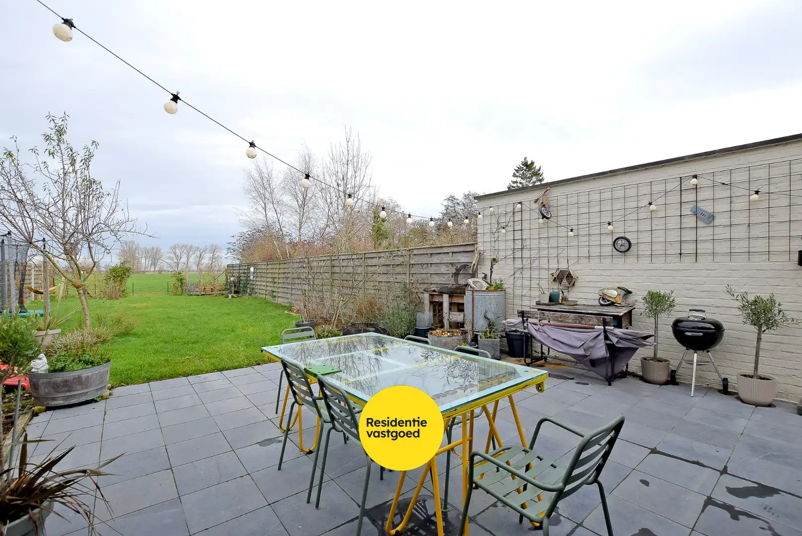 Rustig gelegen gerenoveerde woning op 470 m² te Leke met vergezichten en ruime garage. foto 10