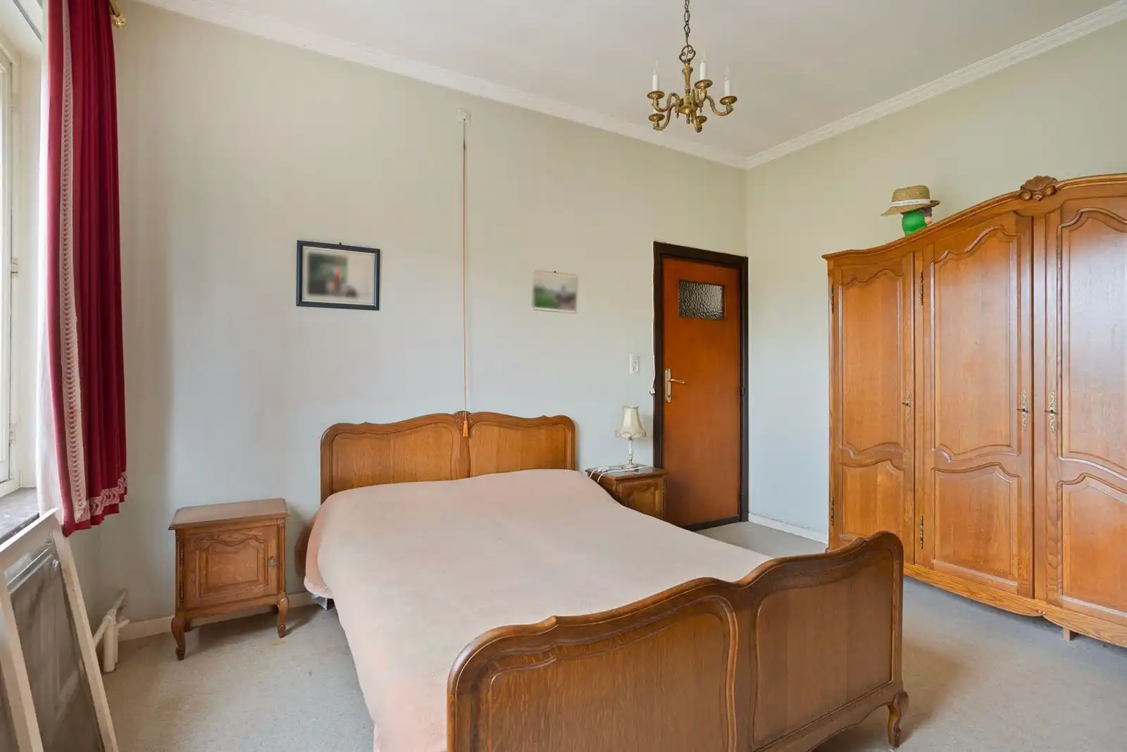 Te renoveren woning met 3 slaapkamers, zolder en veel potentieel op topligging in Halle foto 10