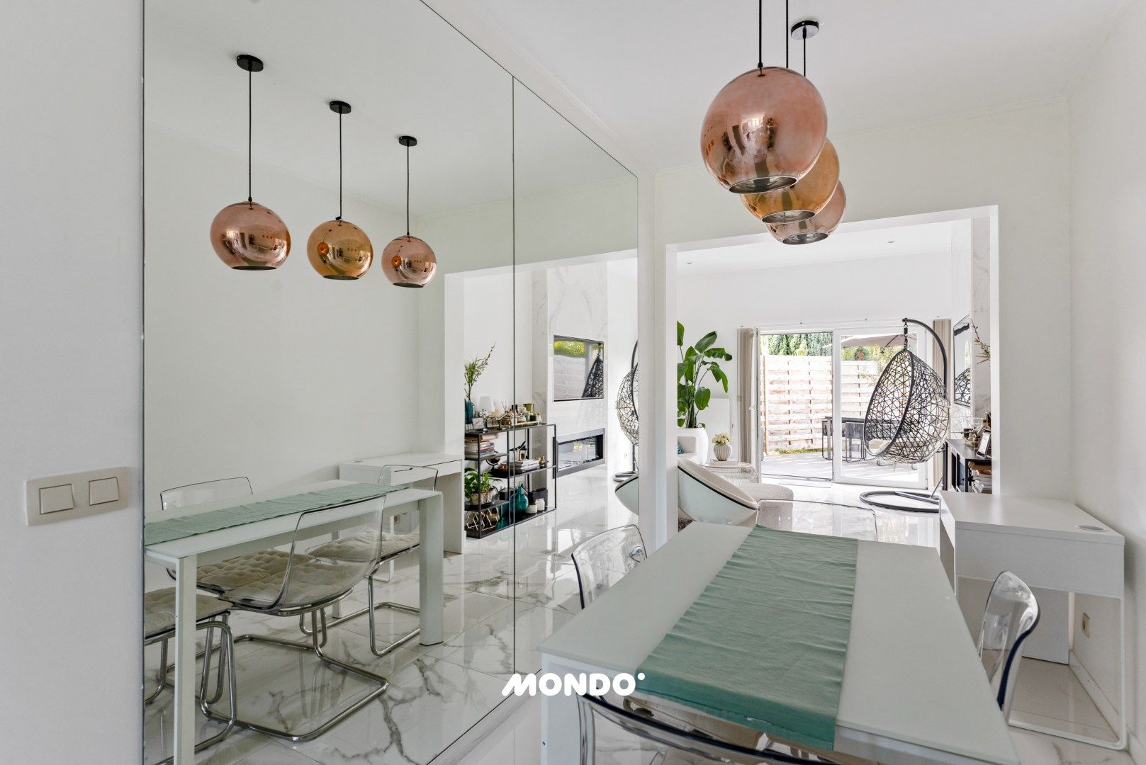 Instapklare woning met 3 slaapkamers en mooie tuin! foto 3