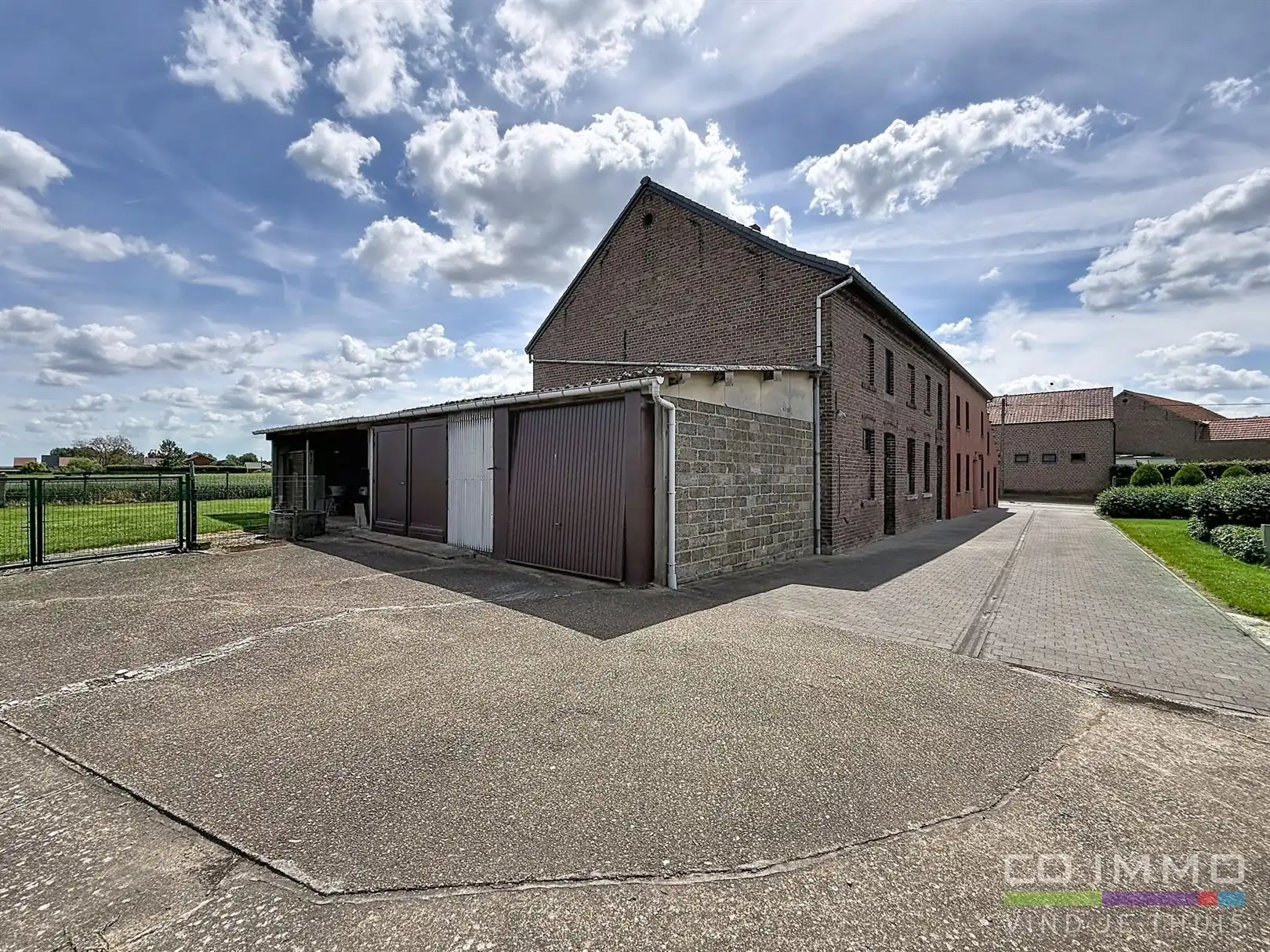 Voormalige hoeve met aanbouw en tuin, 26a 01ca foto 40