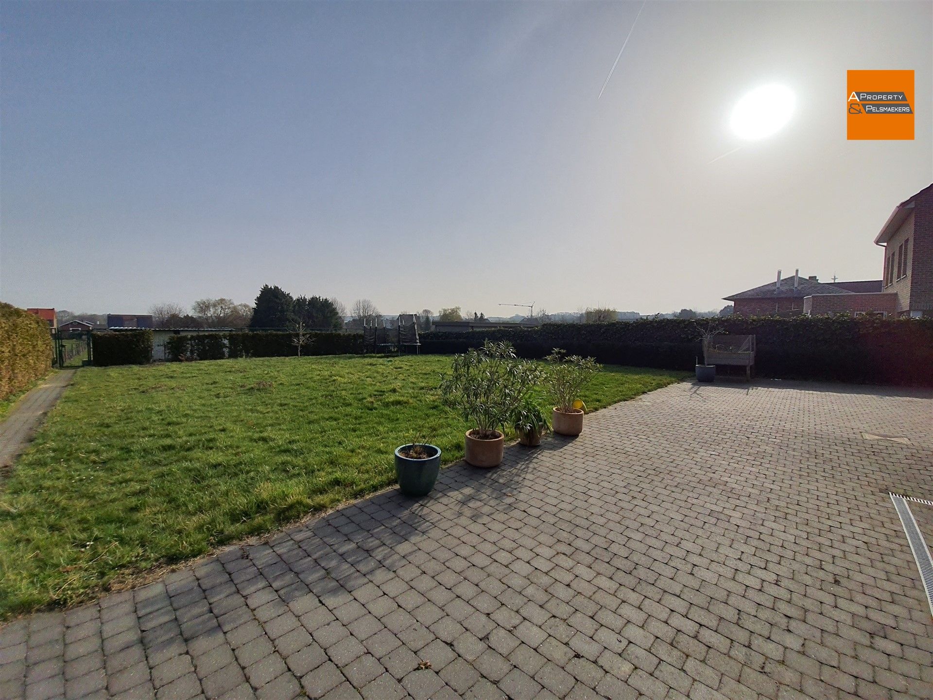 Gerenoveerde Villa met 6 slaapkamers foto 26