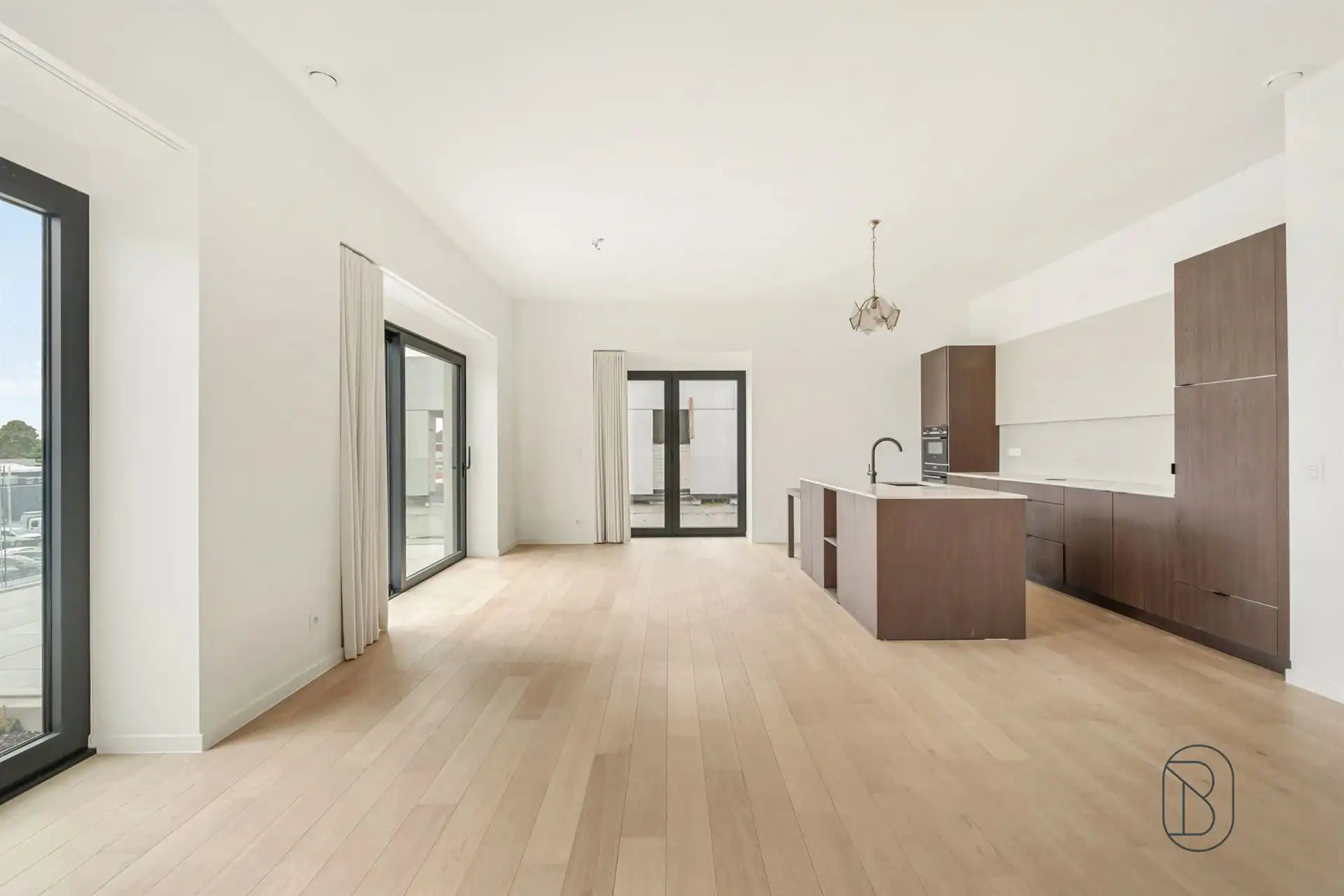Klasseappartement met 2 slk en zonnig terras in Waregem! foto 2