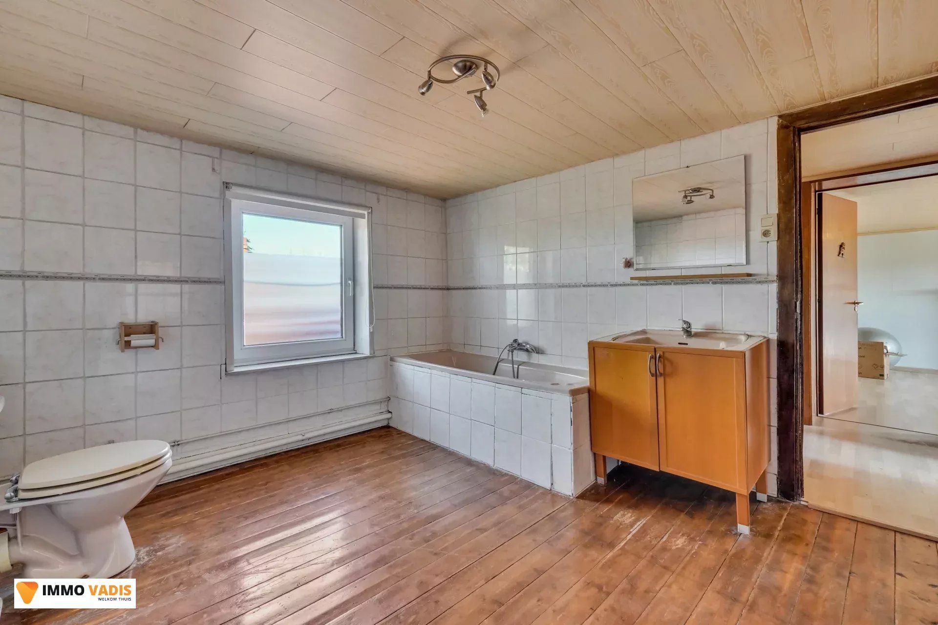 Woning met 4 slaapkamers en 2 tuinen foto 8