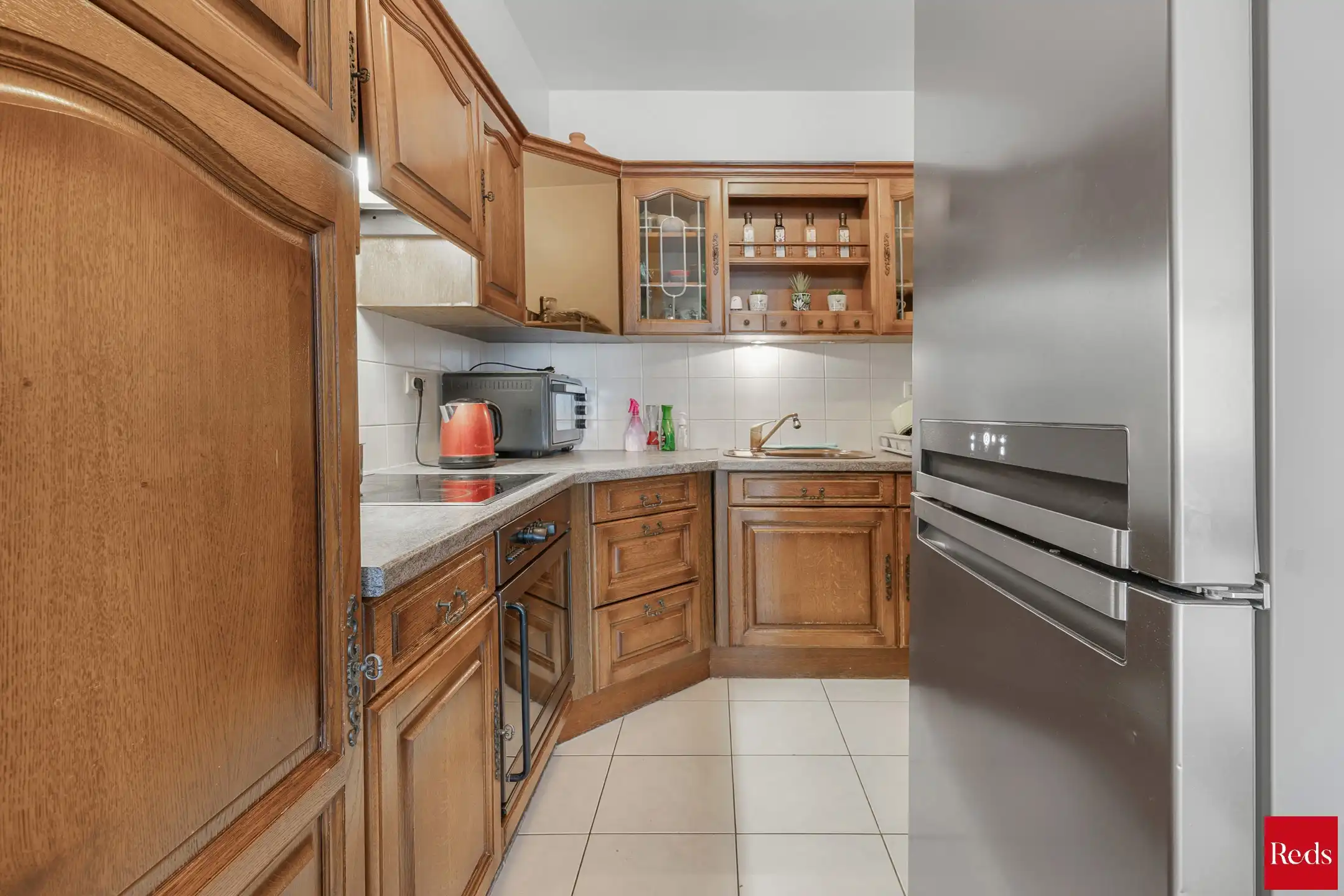 Opbrengsteigendom met 3 verhuurde appartementen nabij stad  foto 23