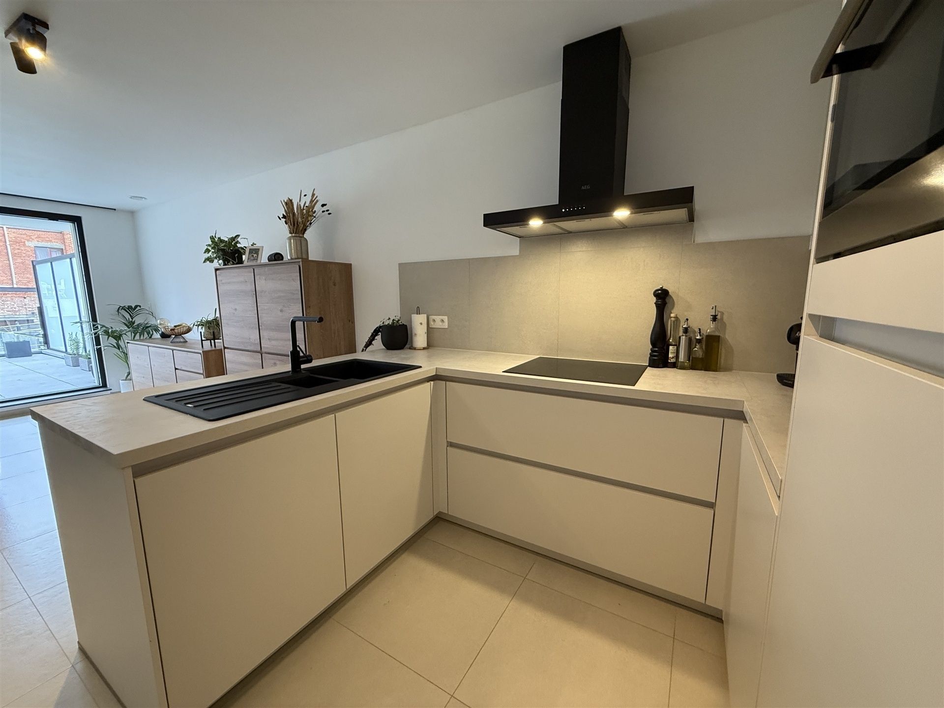 Modern appartement met 1 slaapkamer in Merchtem Centrum  foto 3