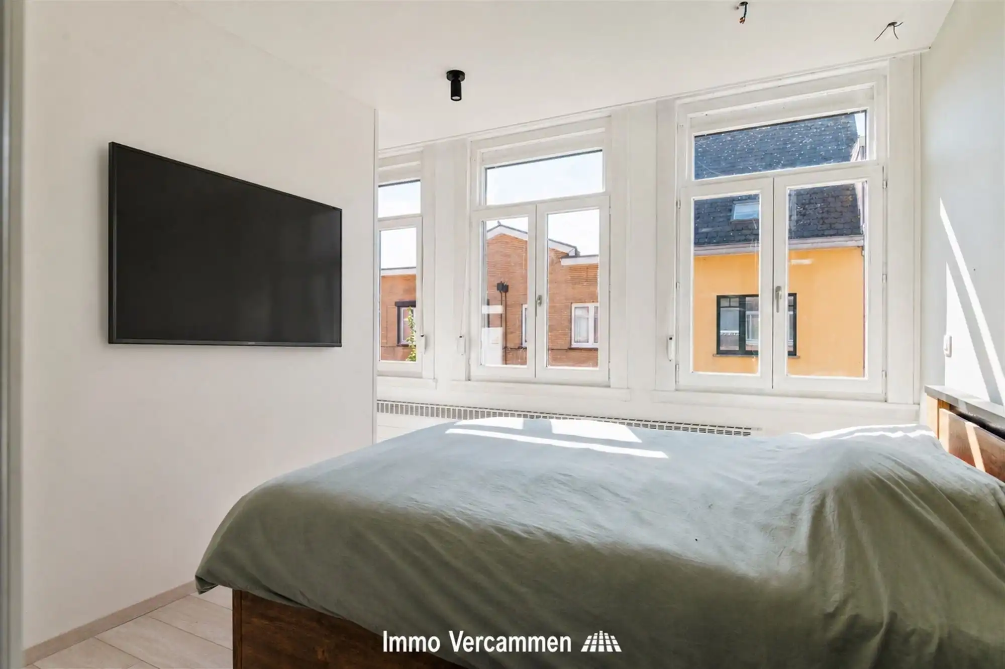 Lichtrijke gezinswoning met 4 slpks en ruime tuin te Lier foto 7