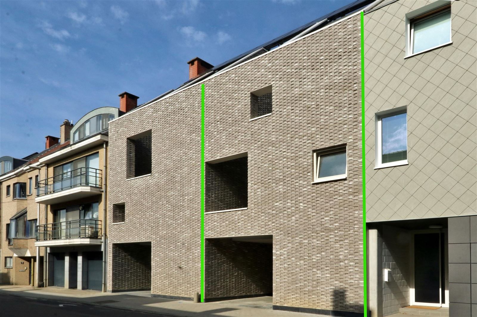 Nieuwbouw woning met 3 slaapkamers en 2 badkamers foto 1