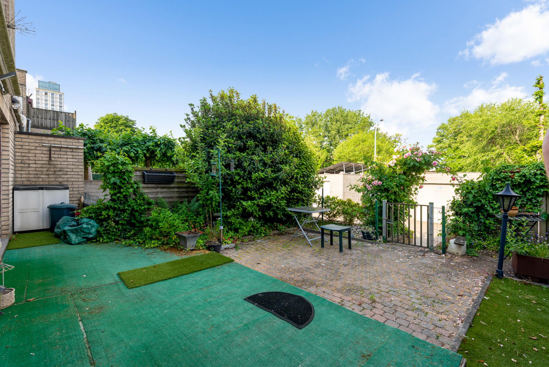 Gelijkvloers appartement met tuin en ondergrondse garagebox foto 8