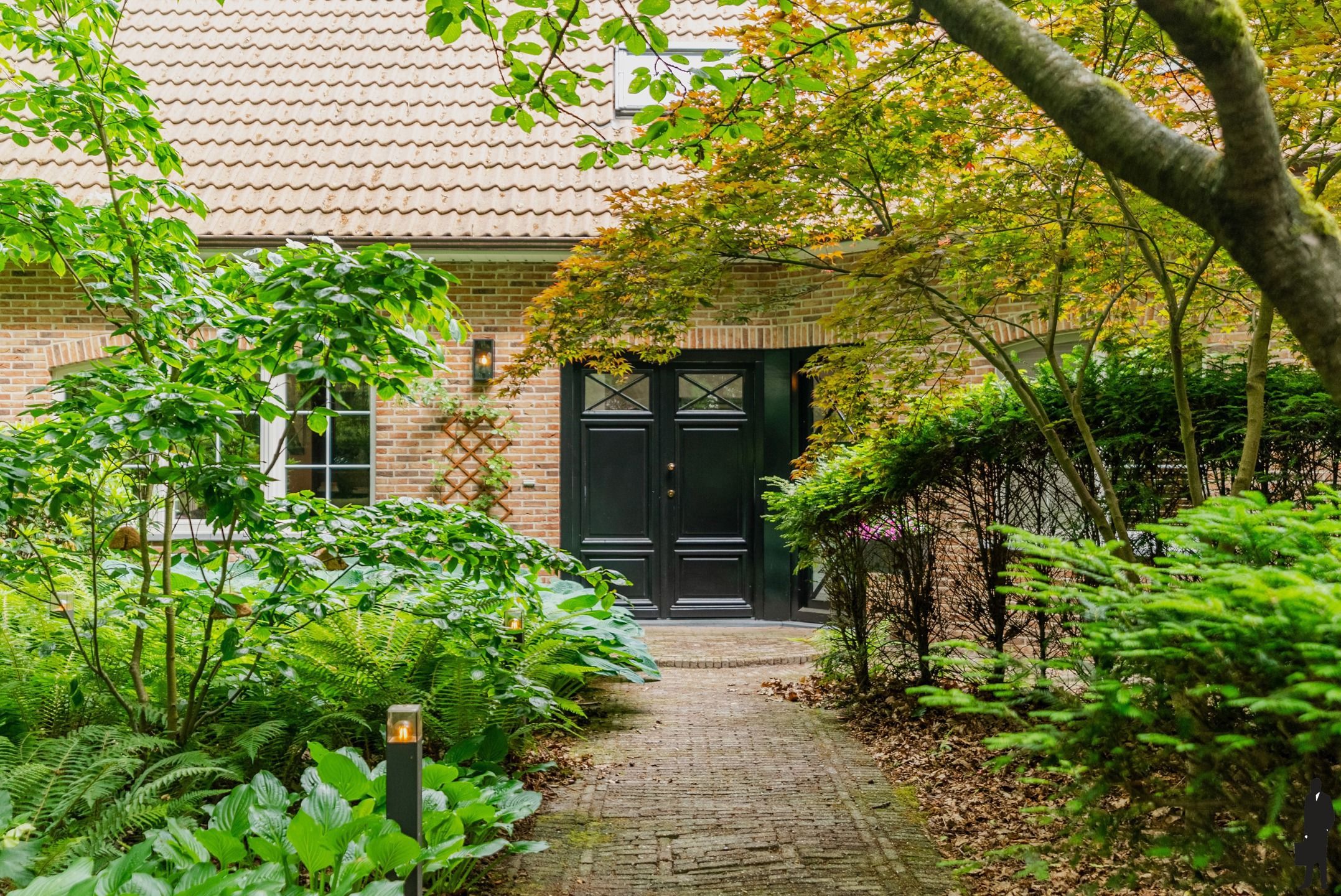 Exclusieve villa met zwemvijver op 2.543 m² foto 3