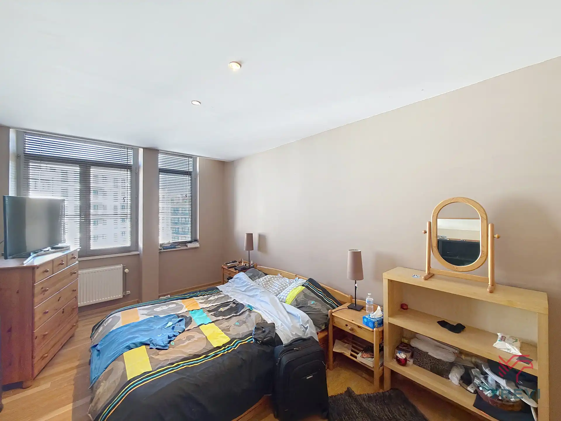 Appartement met 2 SLPK in het hooggelegen deel van St-Gillis foto 7