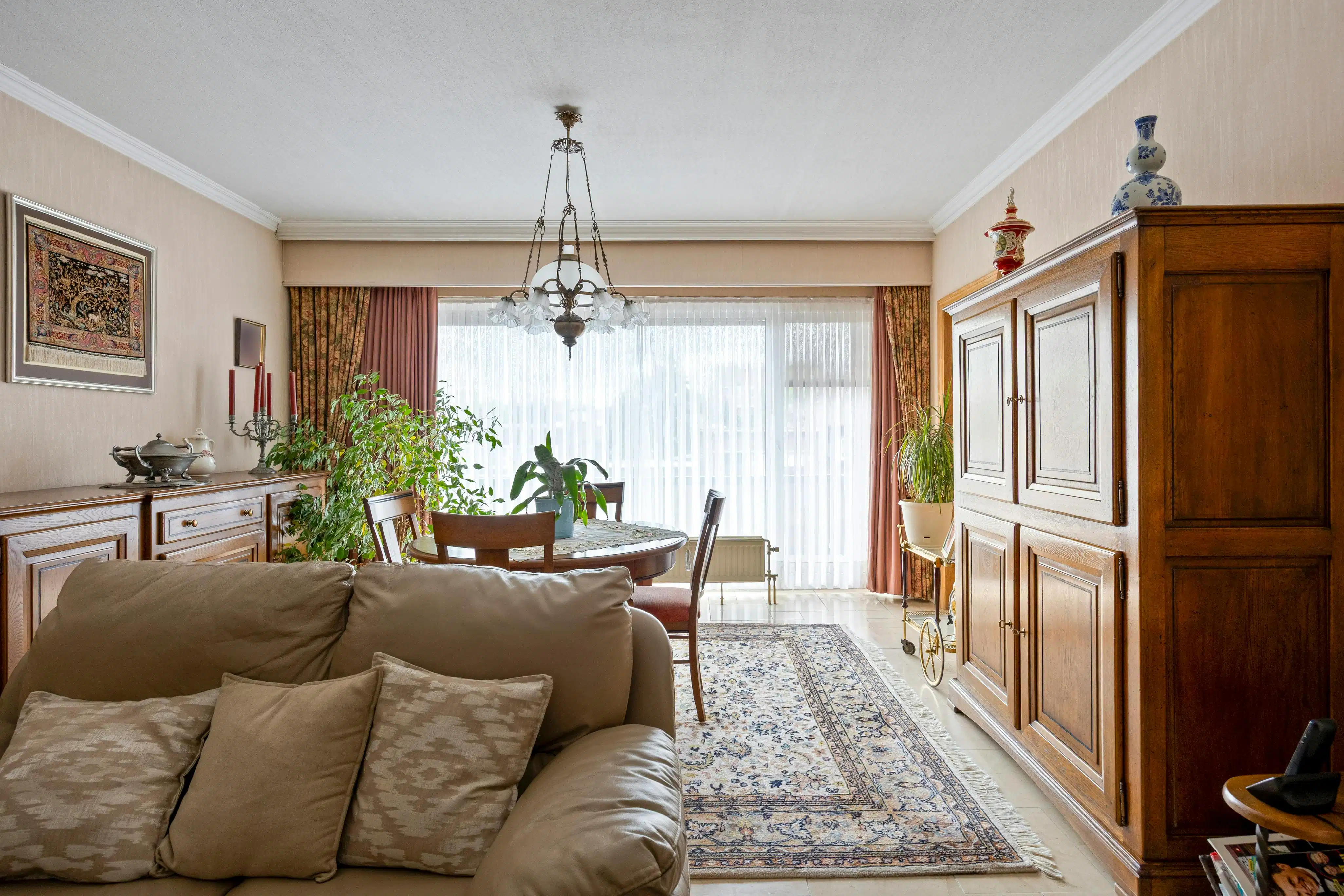 Appartement + penthouse met 3 slaapkamers te koop in Laken foto {{pictureIndex}}