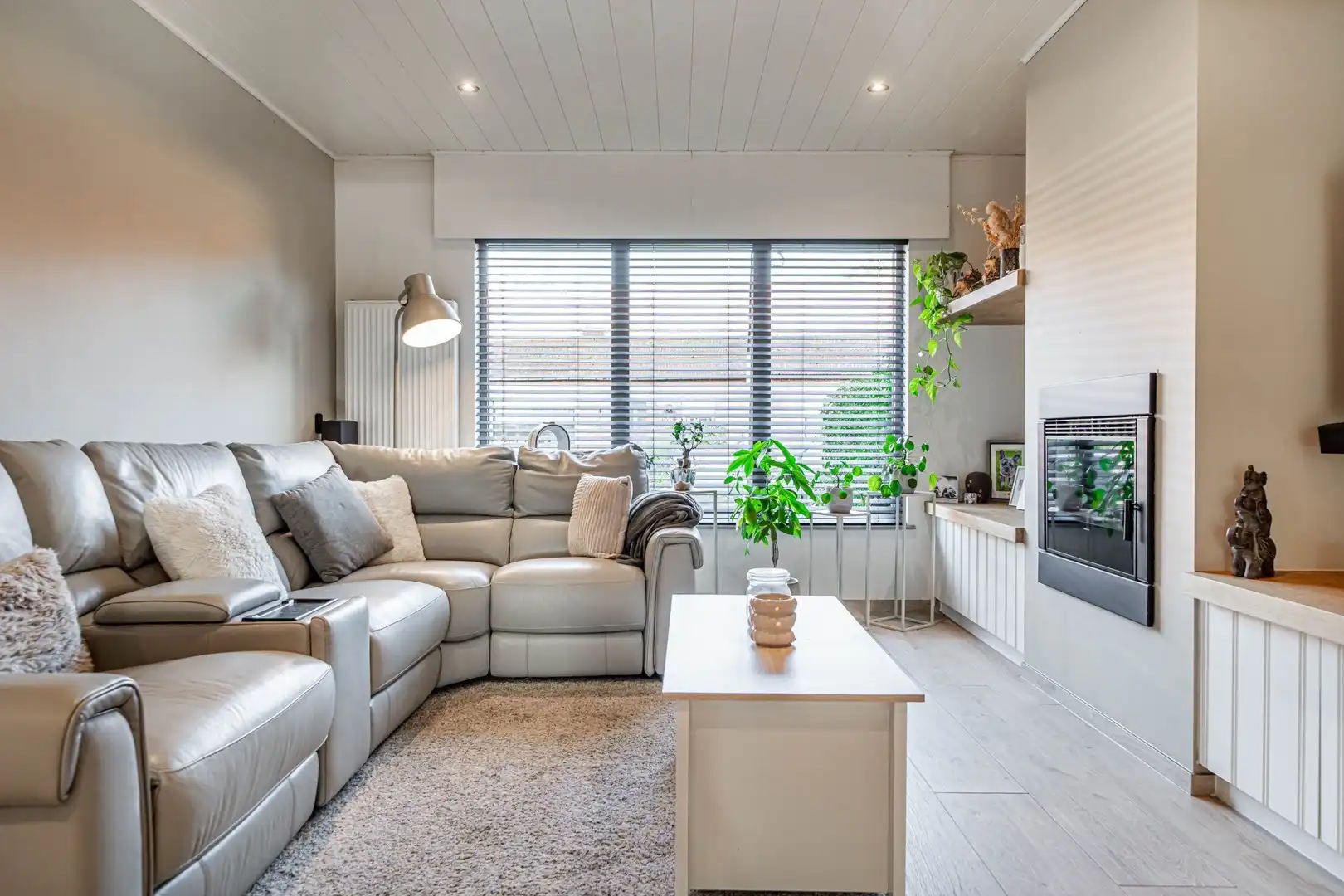 Charmante gerenoveerde eengezinswoning met rustgevende tuin foto 4