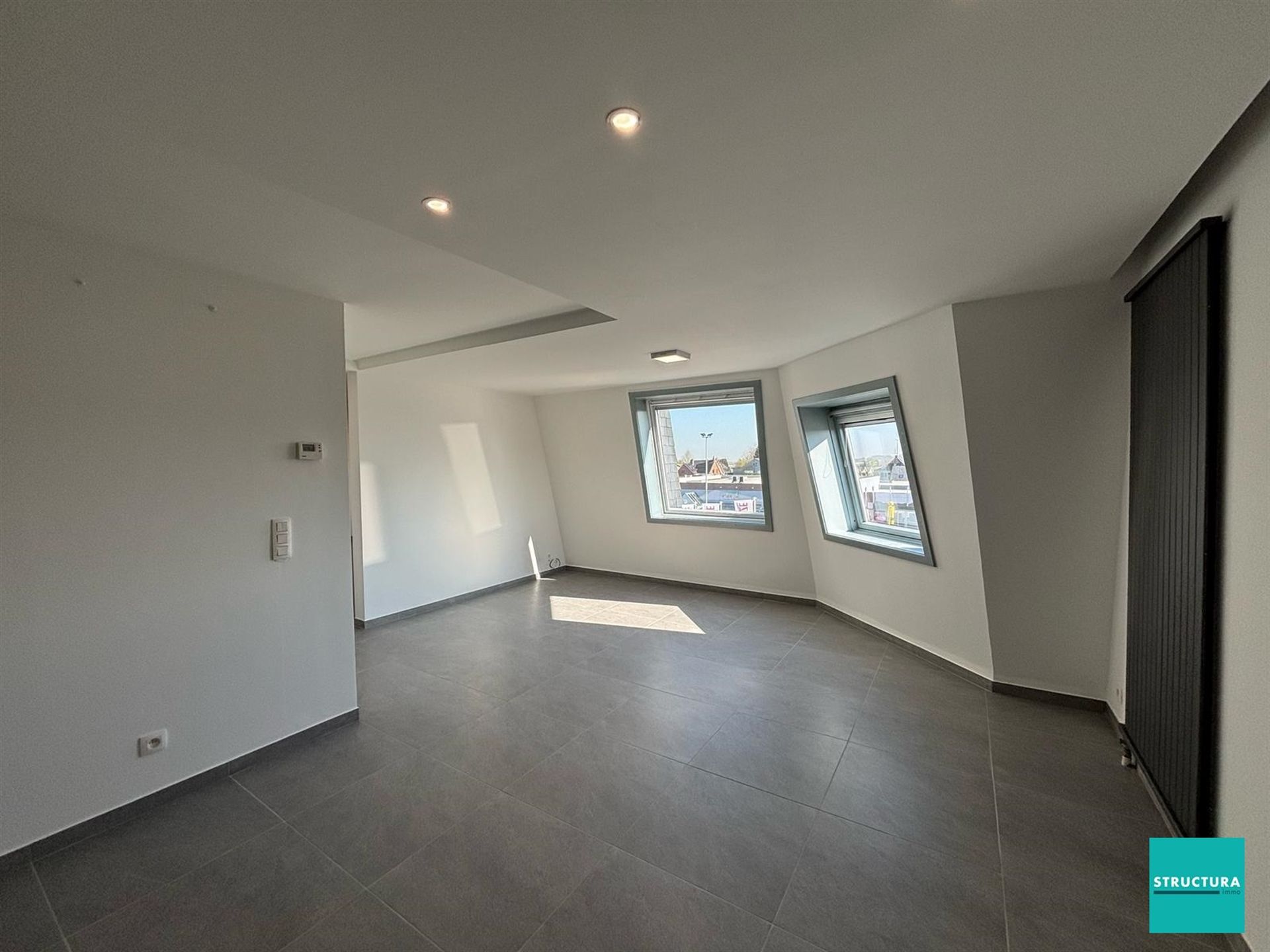 Volledig gerenoveerd loft-appartement in het centrum! foto 7