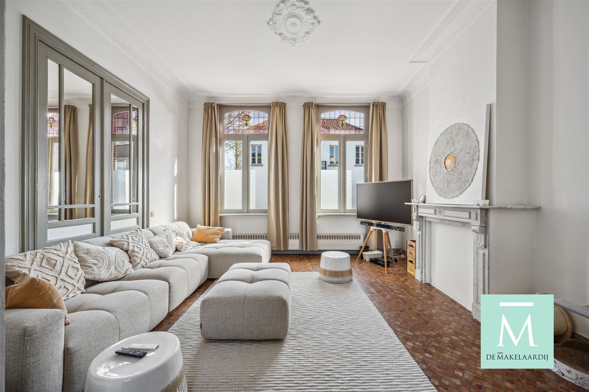 Zeer ruime en charmante woning met fijne tuin en ruime garage foto 10