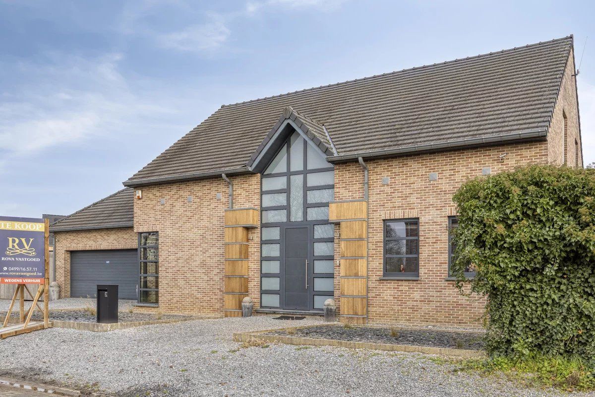 RECENTE EN RUIME WONING VAN 311 M² MET MINIMAAL 3 SLPK’S IN HASSELT-KORTESSEM foto 35