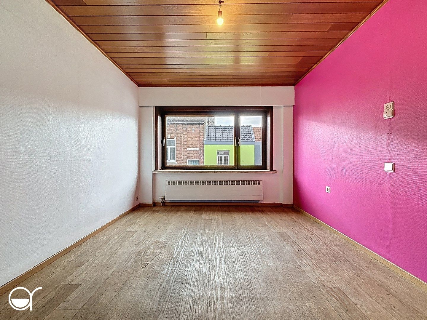 2-slaapkamerappartement met autostaanplaats foto 7