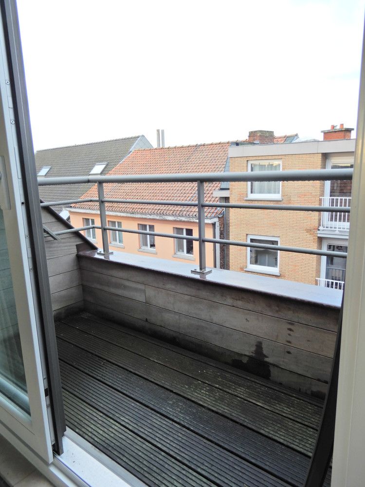 Appartement te Oostrozebeke. foto 14