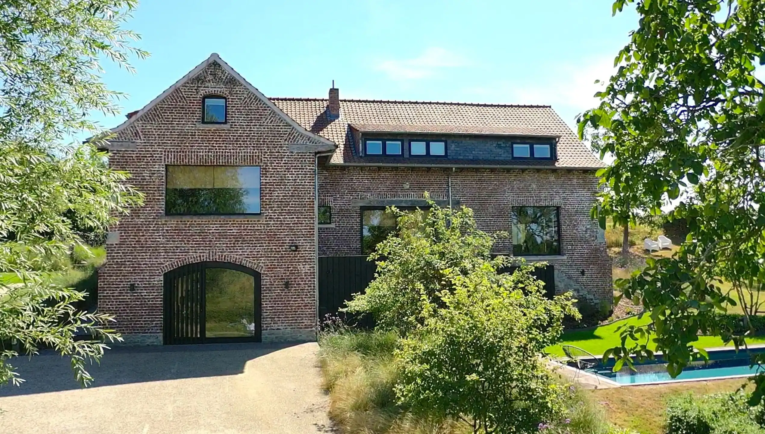 Stijlvol wonen in een uitzonderlijk groene setting foto 7