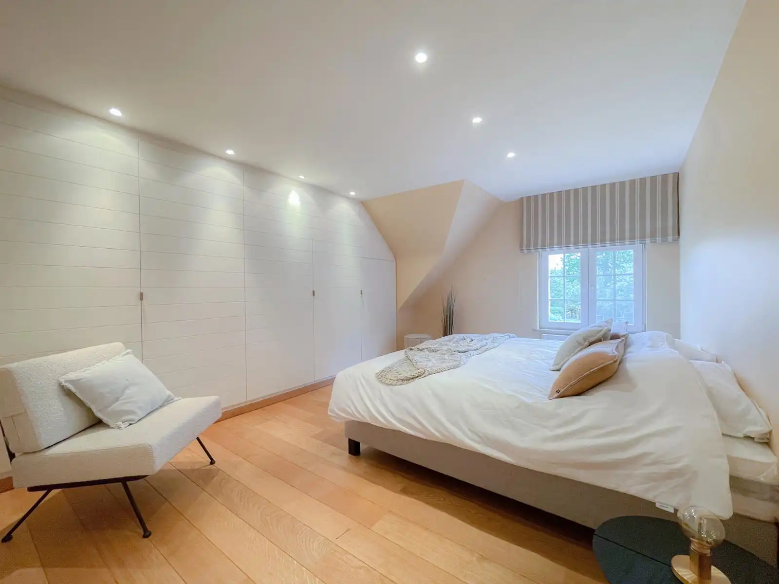 Uniek gelegen villa verscholen in de paadjes van het Zoute foto 14