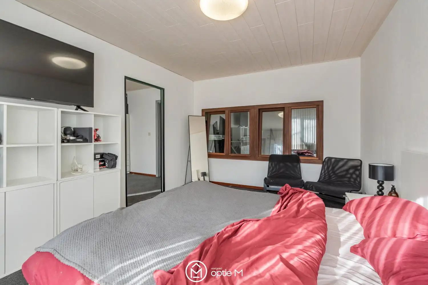 Investeringspand te koop in Genk – Twee verhuurde appartementen met onmiddellijk rendement foto 14