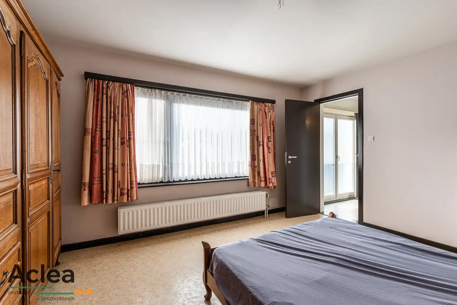 Ruime gezinswoning op een mooi perceel in de Witte Wijk foto 26