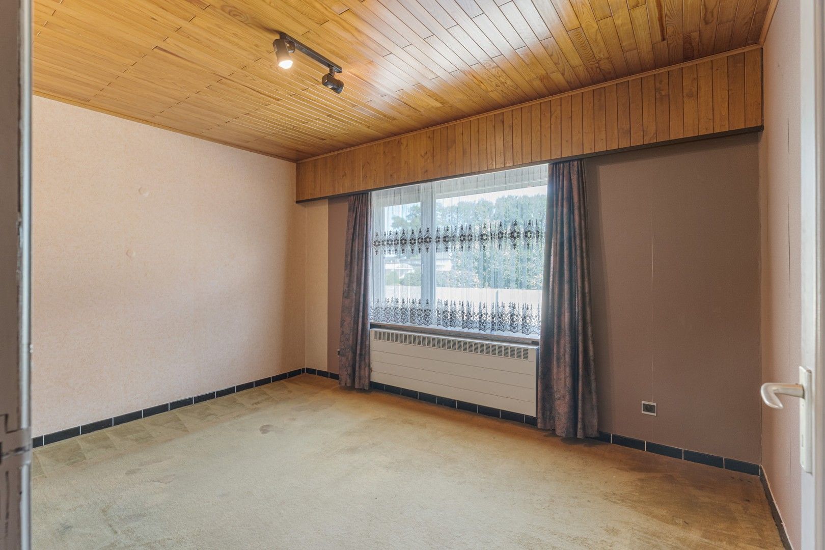 Te renoveren woning op 679 m² met zuidoostgerichte tuin, jouw project, jouw stijl foto 13