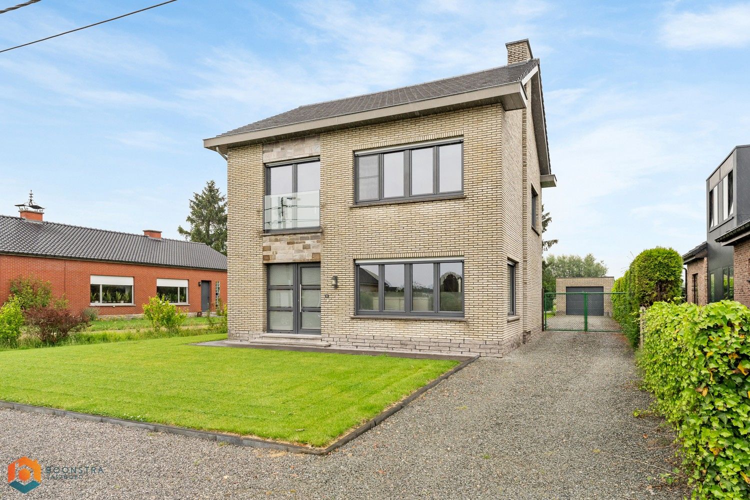 Woning met 3 slpkrs en tuin te Putte foto {{pictureIndex}}