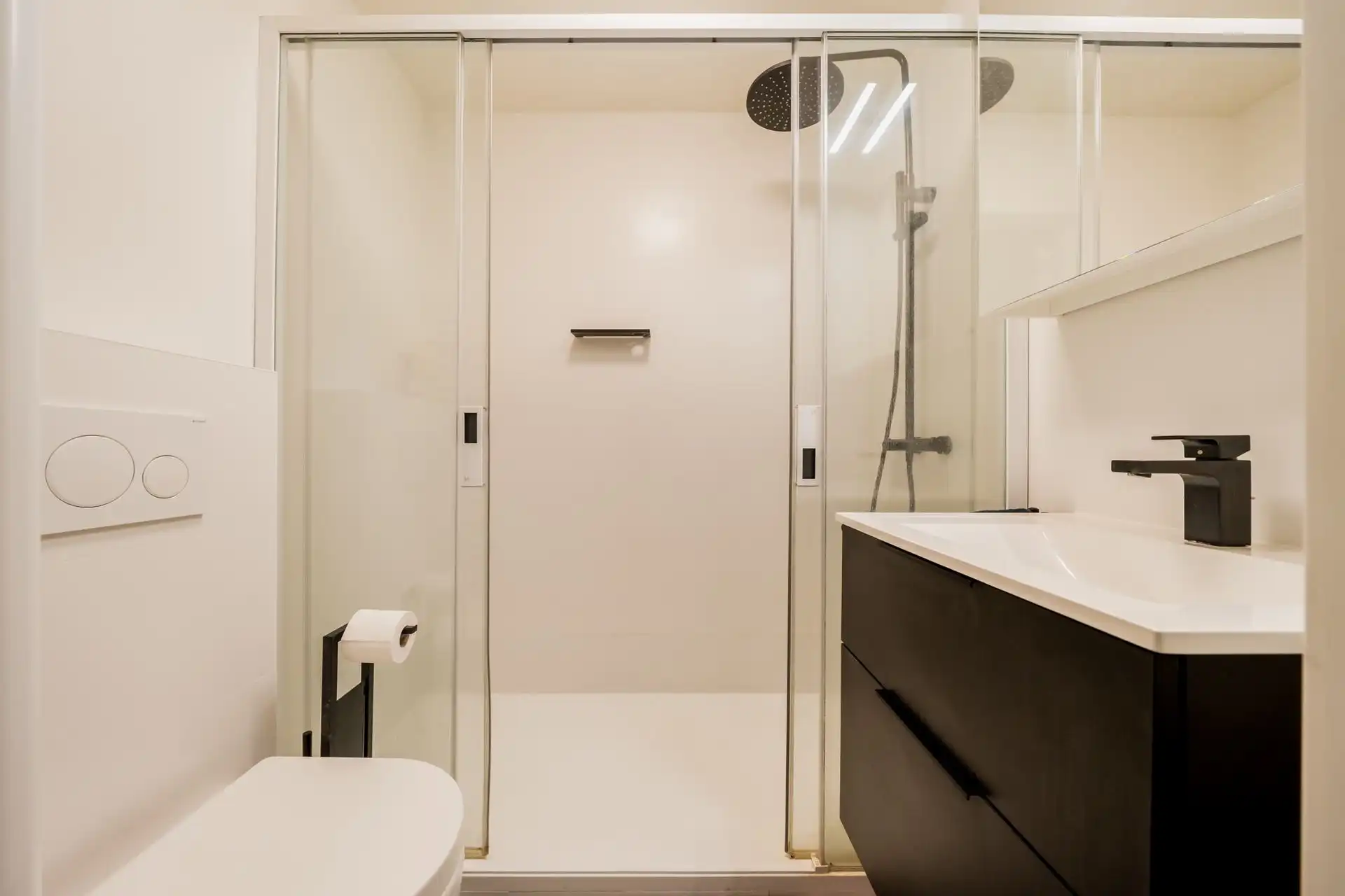 Instapklaar appartement met een prachtig zicht op de kruidtuin foto 13