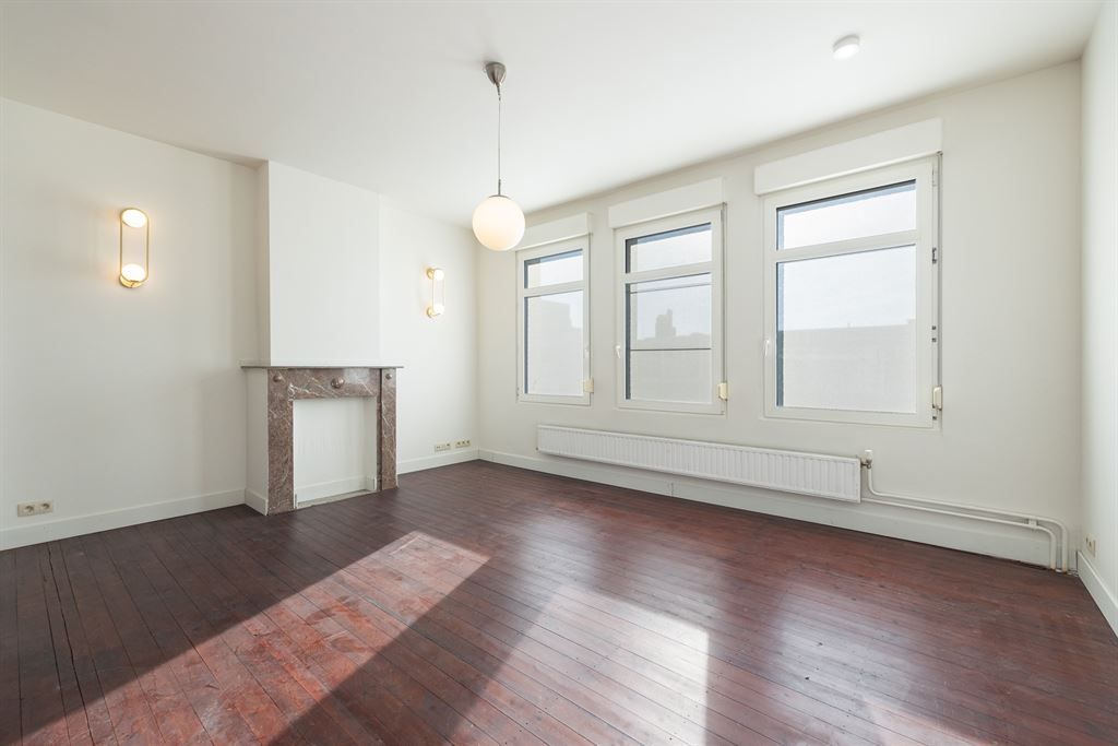 Stijlvol gerenoveerde woning met zonnige tuin! foto 22