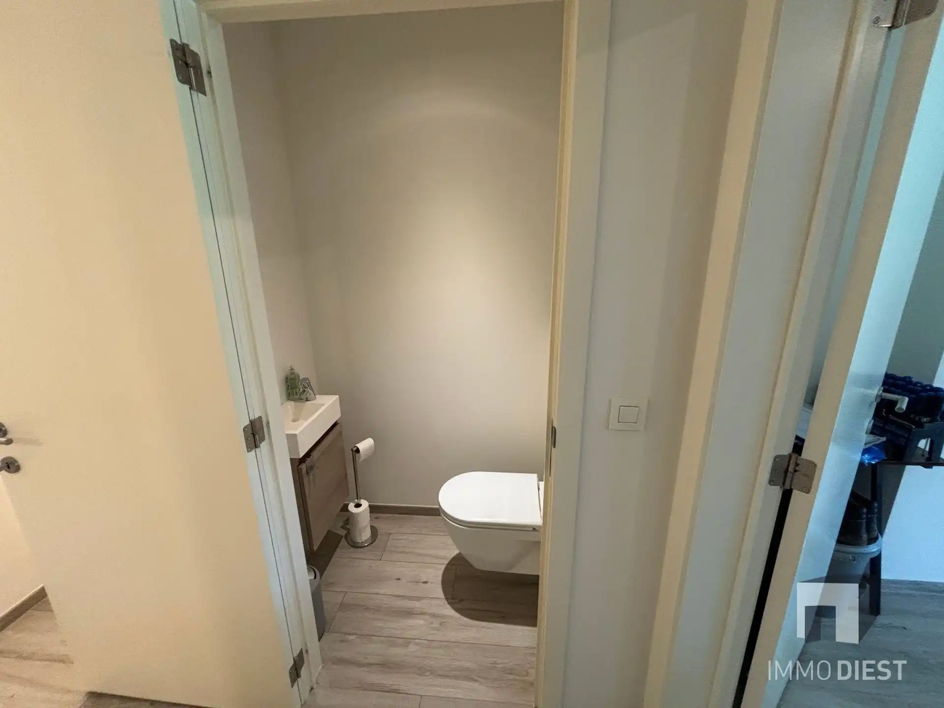 gelijkvloers appartement met tuin, drie slaapkamers! foto 19