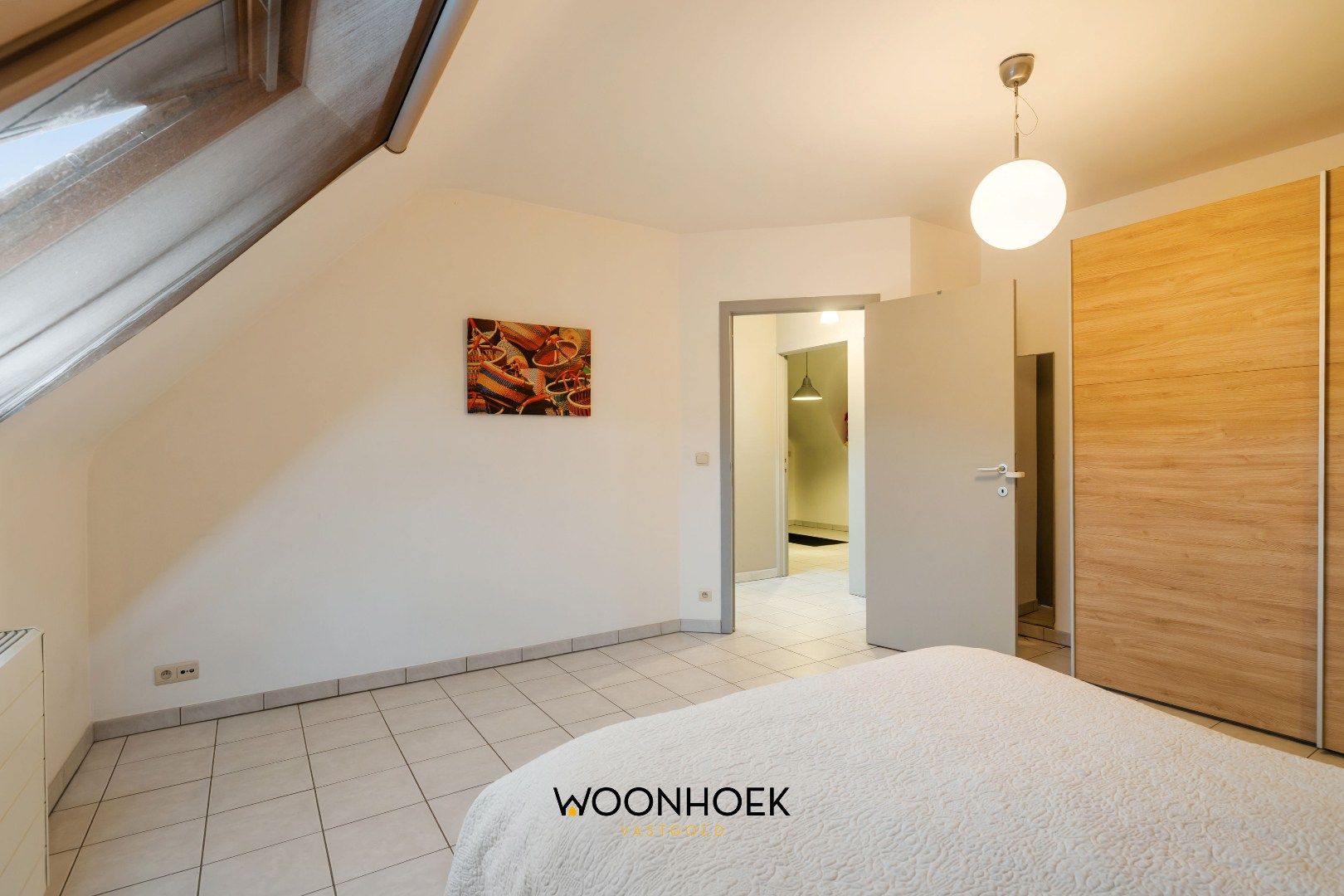 Zeer ruim & zonnig duplexappartement vlakbij centrum en station  foto 8