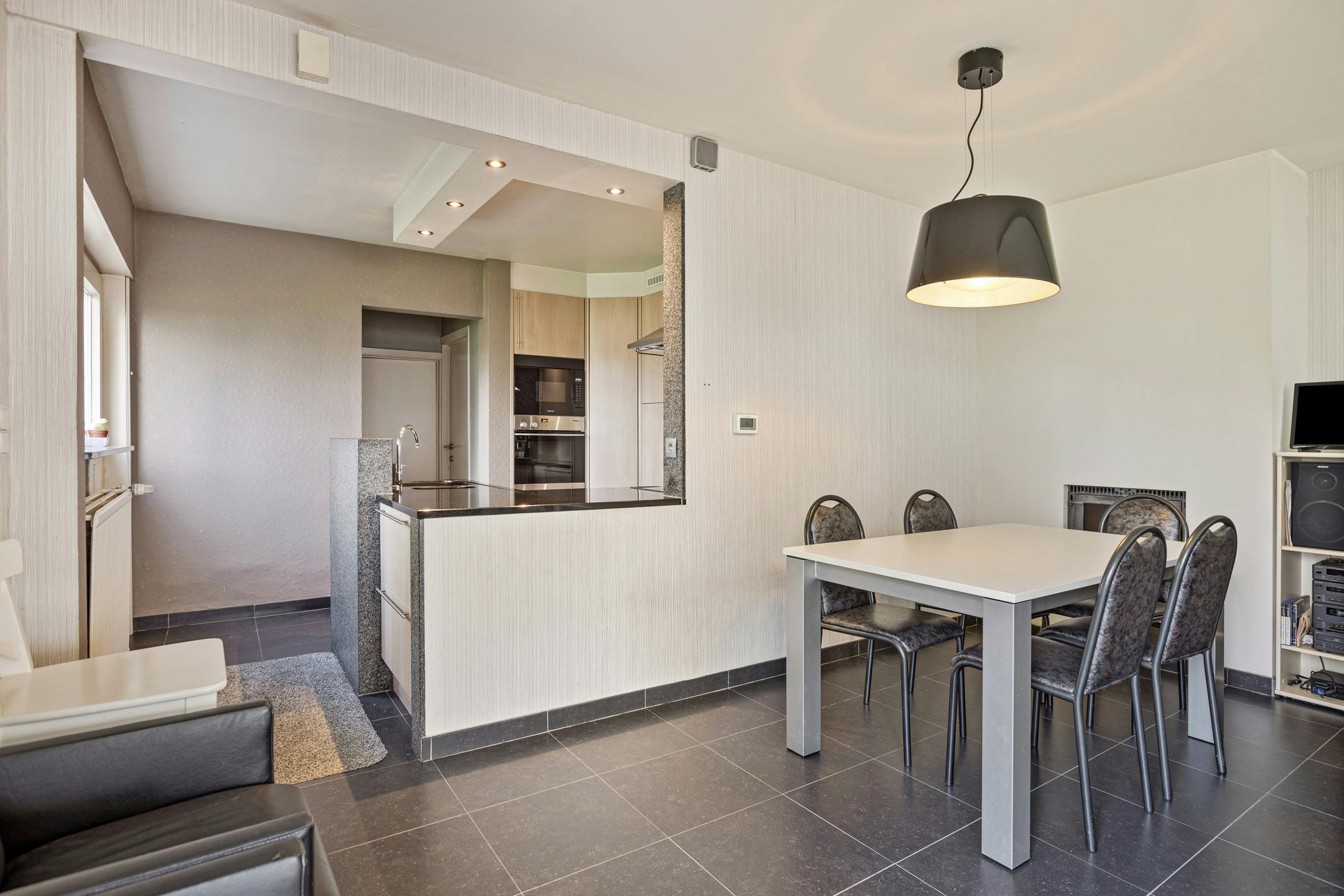 Woning met polyvalent bedrijfsgebouw in Avekapelle/Veurne foto 15