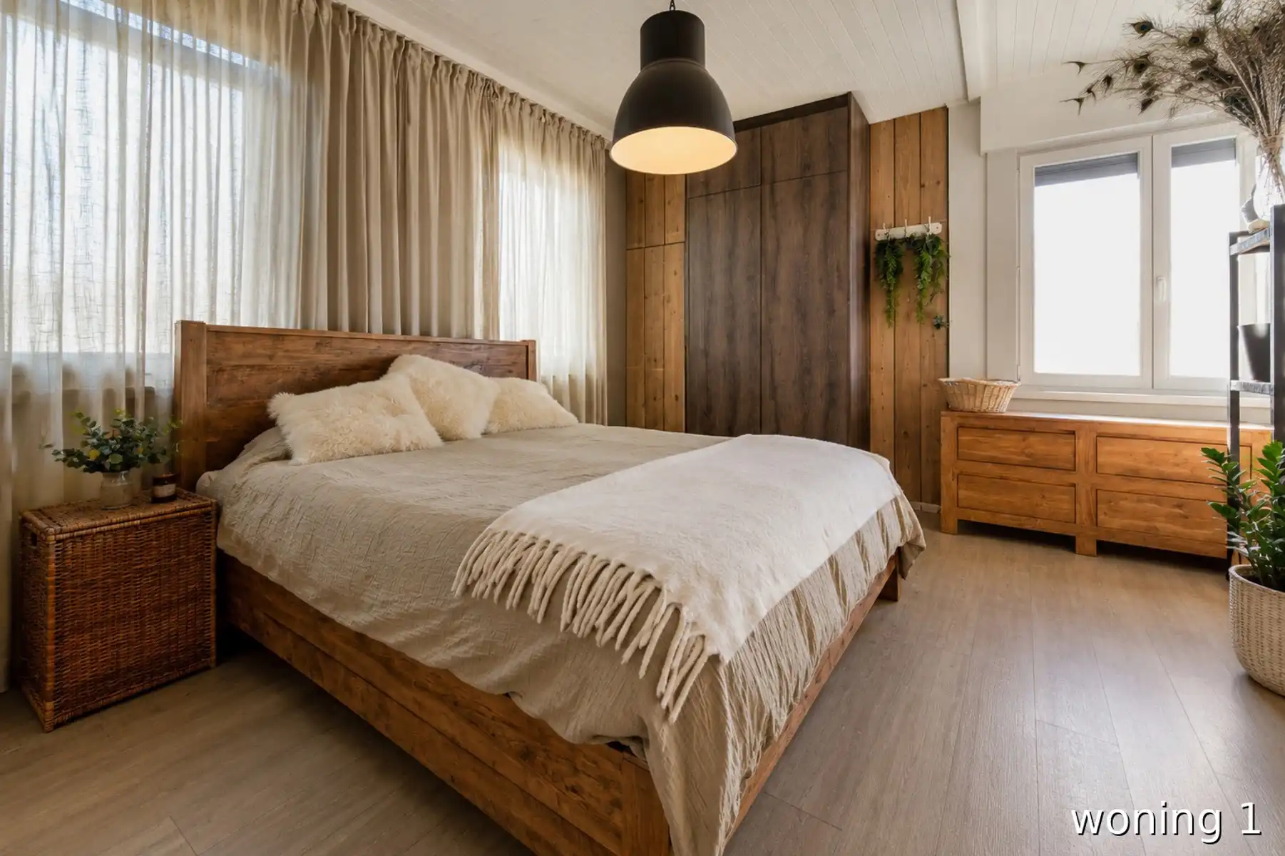 Uniek perceel met 2 volwaardige woningen en gedeelde tuin!  foto 12