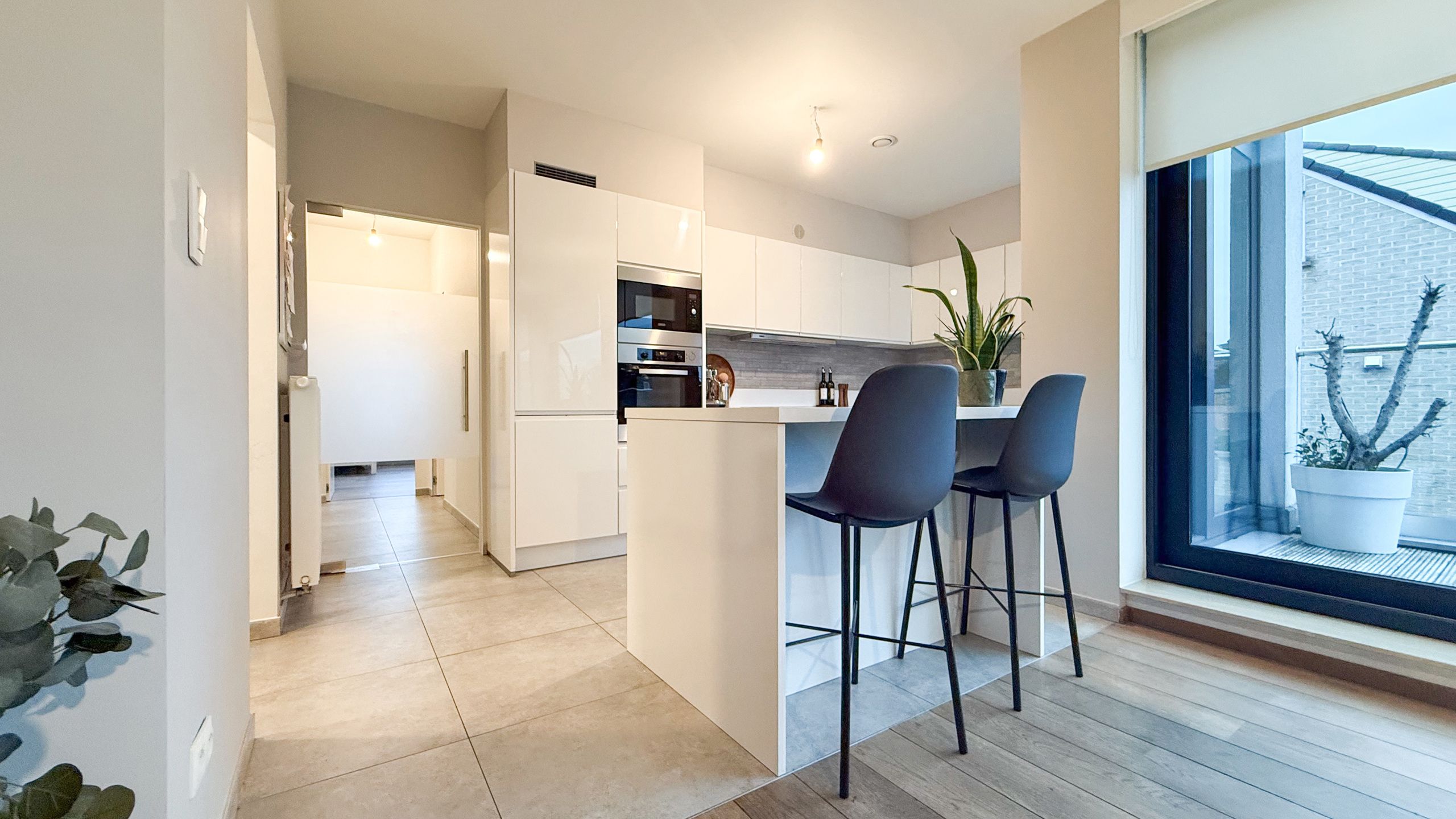 Ruim appartement met 3 slaapkamers en groot terras in Boekt! foto 15