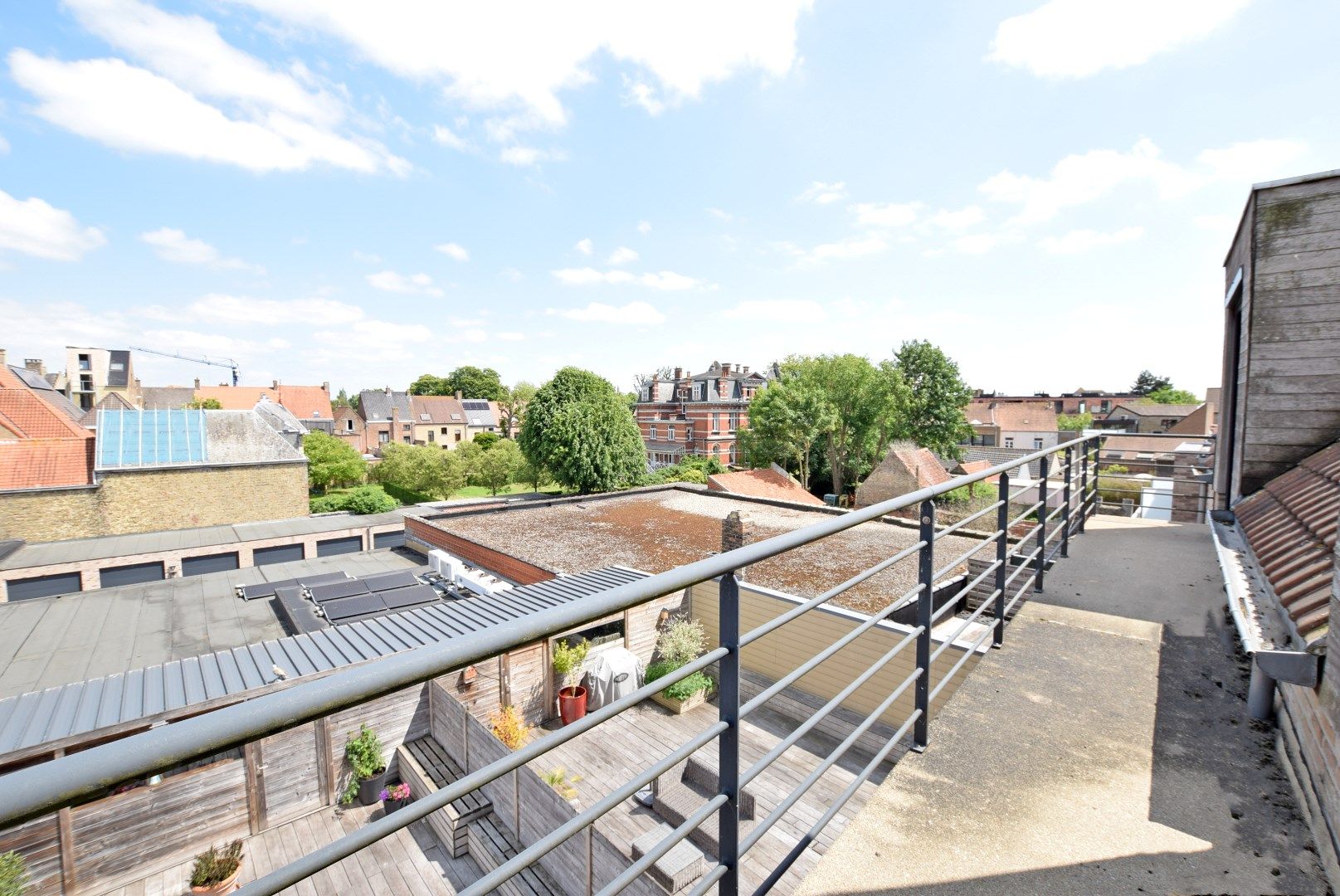 Penthouse met 3 slaapkamers op wandelafstand van de markt. foto 10
