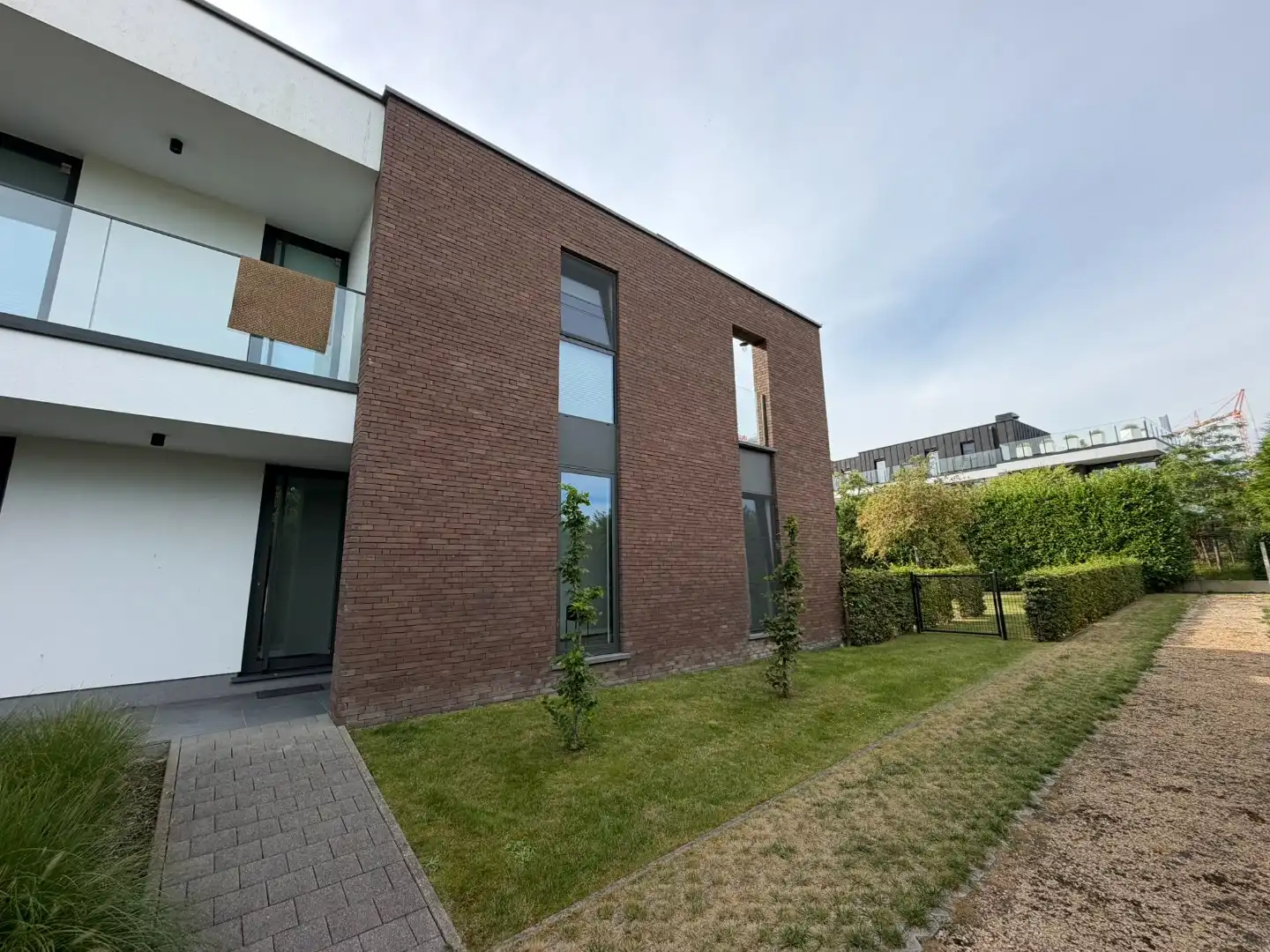 Appartement met twee slaapkamers en groot terras foto 3