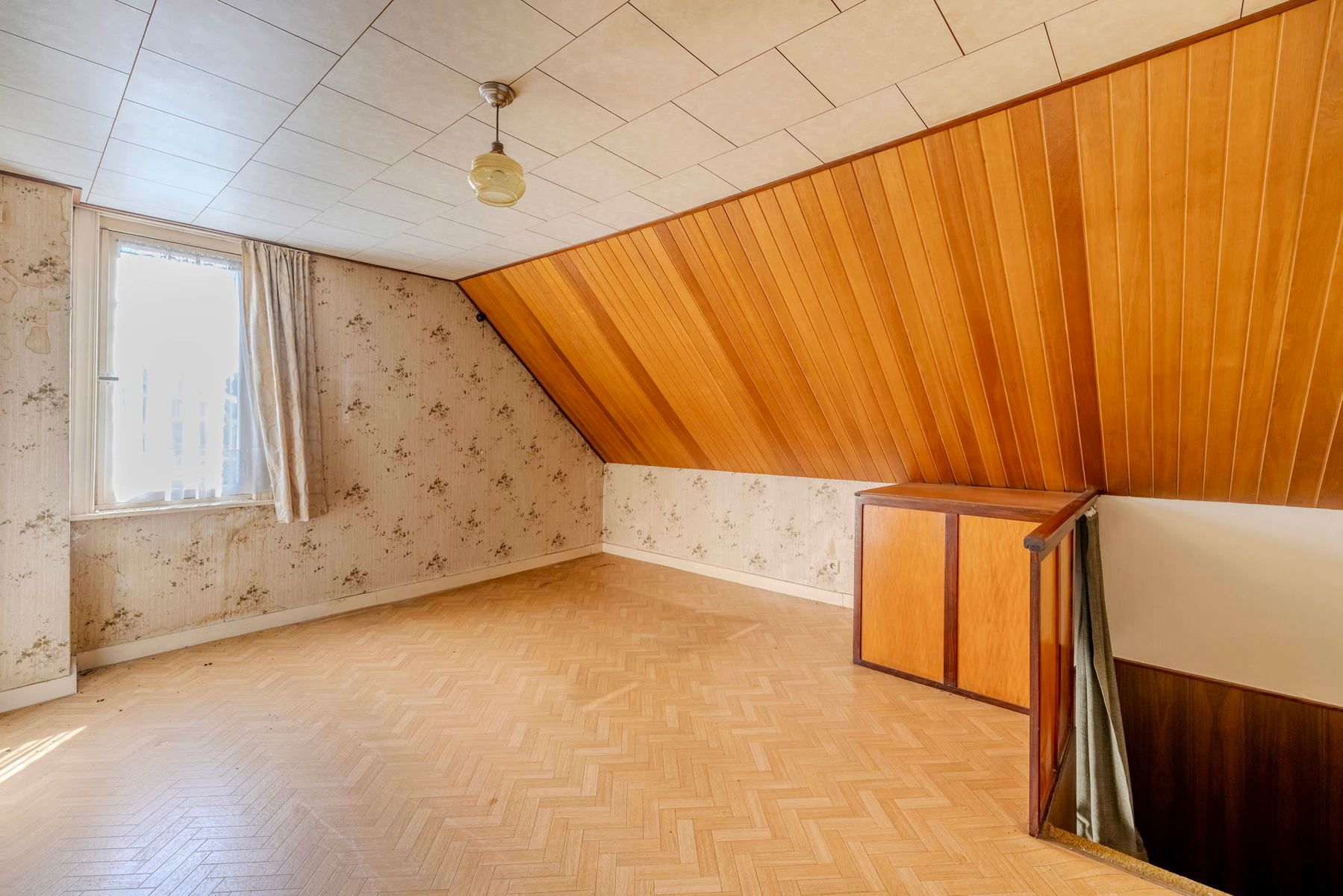 Te renoveren woning op 820m² met vergunning foto 12