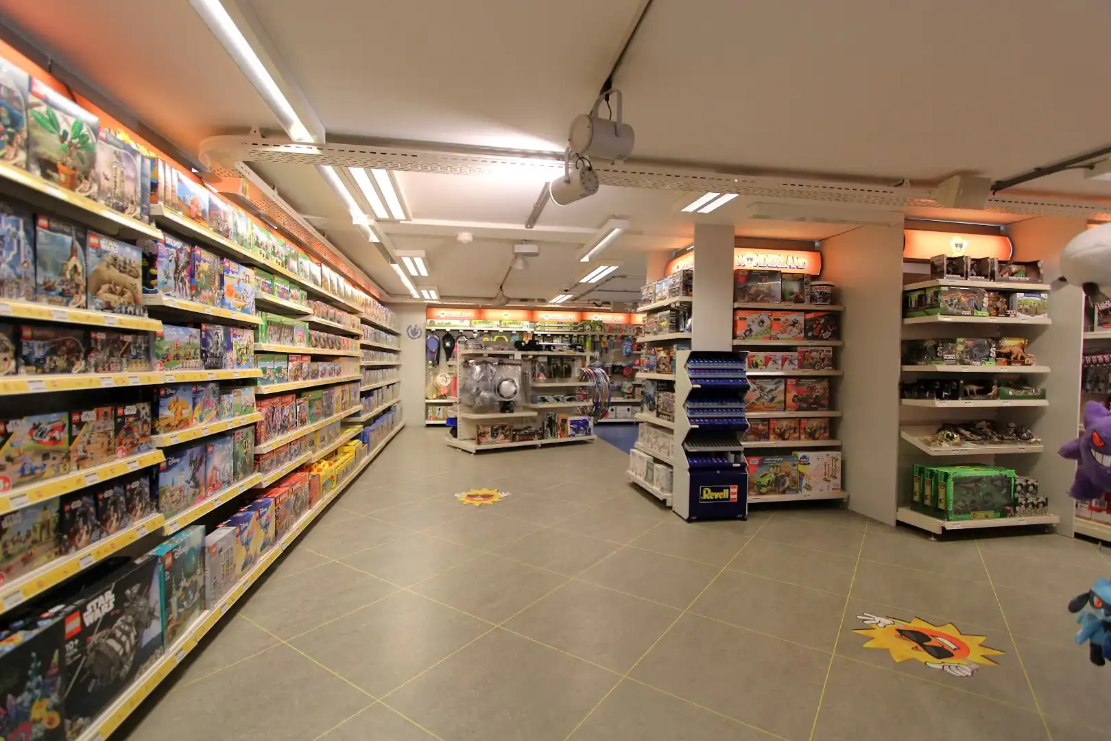 uitstekend gelegen handelspand Lippenslaan 148 foto 9