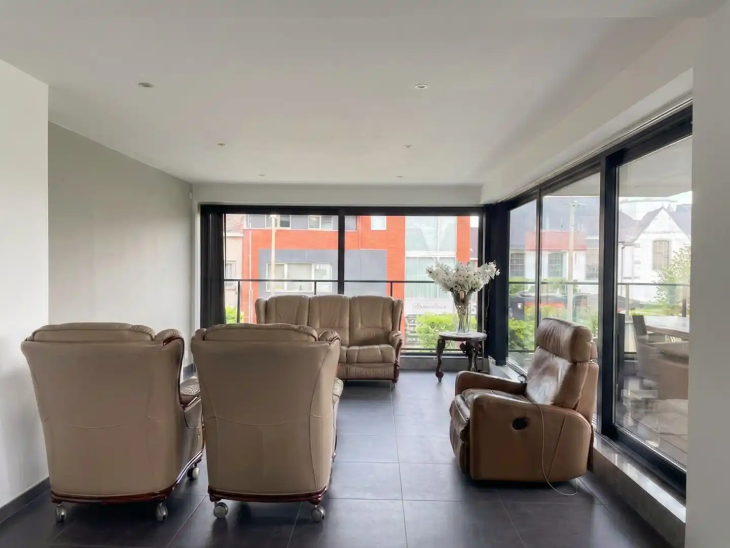 Energiezuinig appartement met 2 slpk en garagebox te huur in Sleidinge foto 5