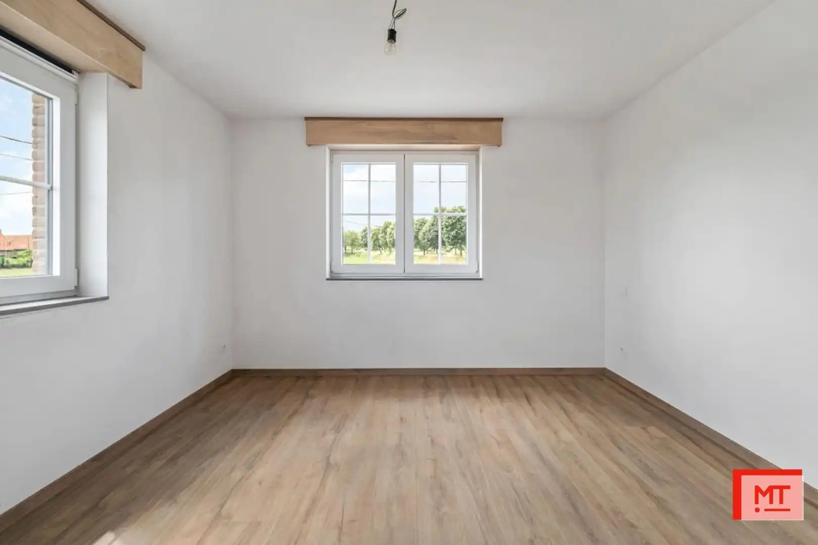 Halfopen nieuwbouwwoningen op een rustige locatie in Wervik foto 16