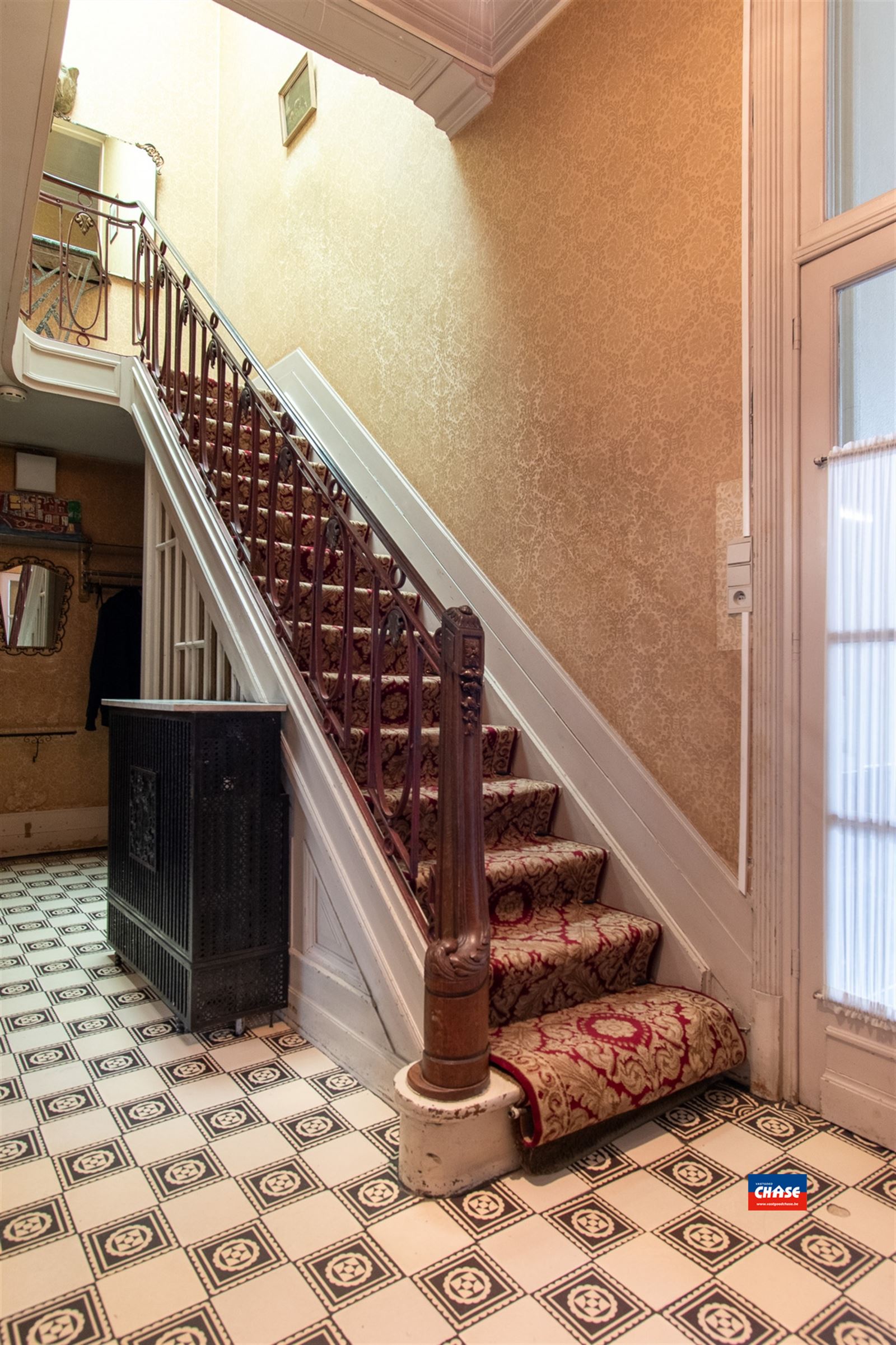 Zeer ruime woning met tal van mogelijkheden! foto 19