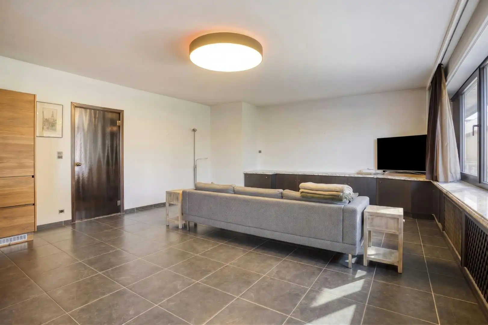 Uitzonderlijk ruim appartement met terras in hartje Hasselt  foto 4