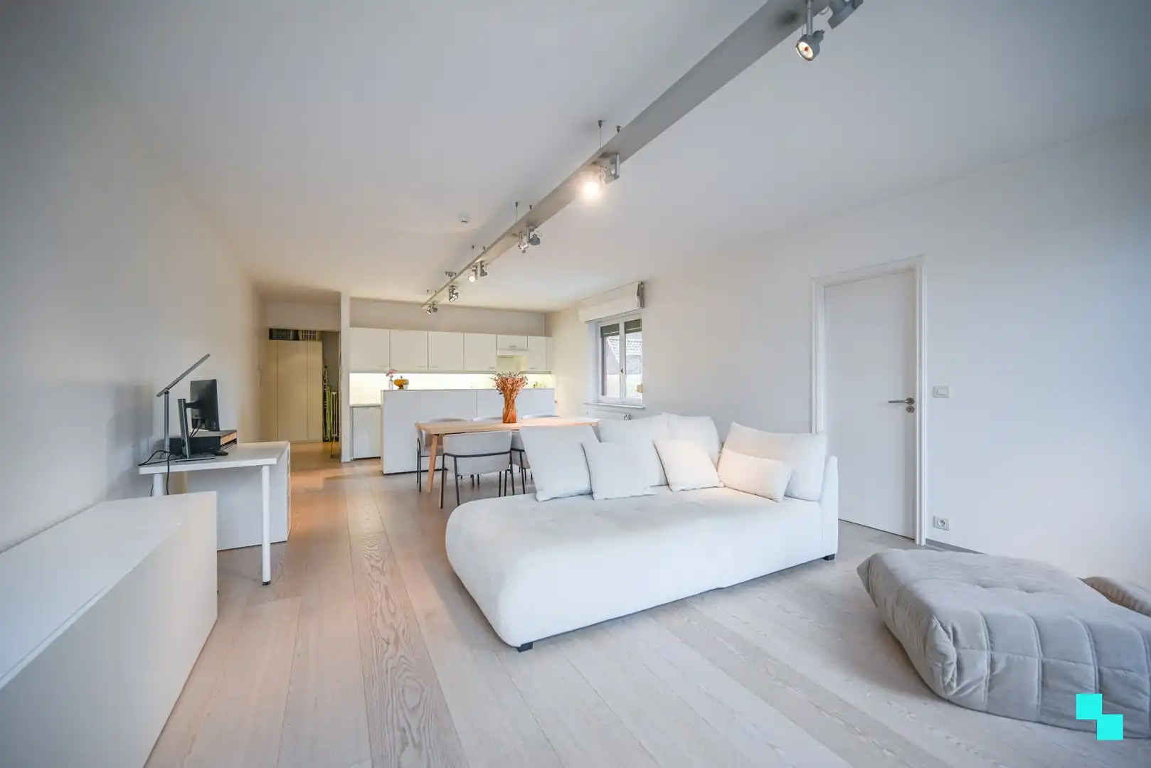 Energiezuinig eenslaapkamerappartement in het centrum van Kortrijk! foto 3